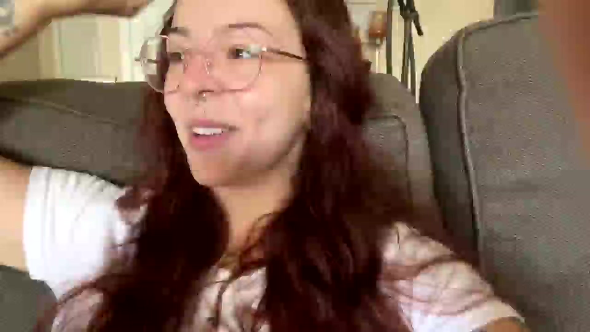 Gallery image thumbnail from Vixeyyy's myfreecams stream on, 07/20/2025, 14:22 image 1 of 20