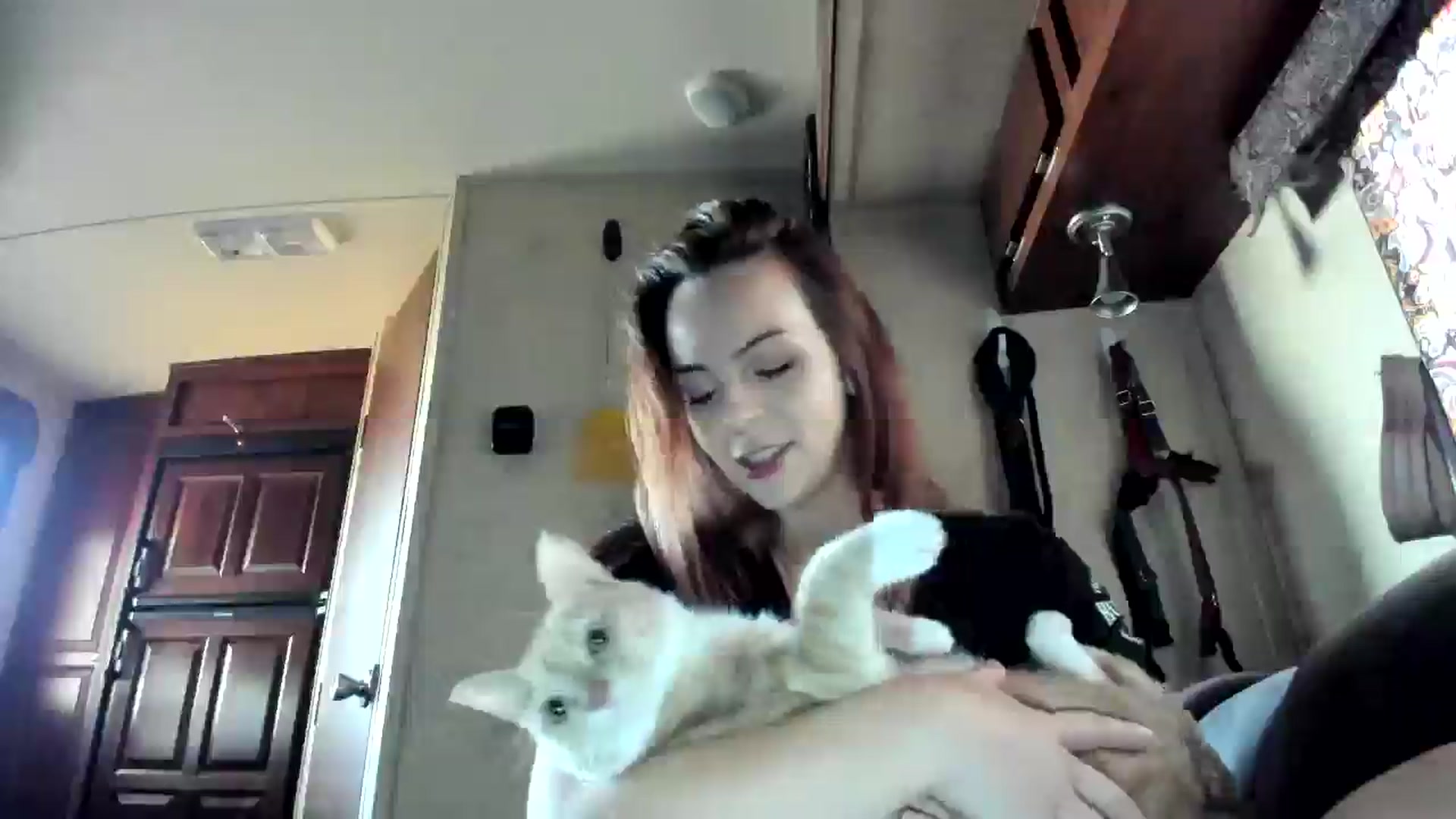 Gallery image thumbnail from Vixeyyy's myfreecams stream on, 11/12/2025, 19:53 image 20 of 20