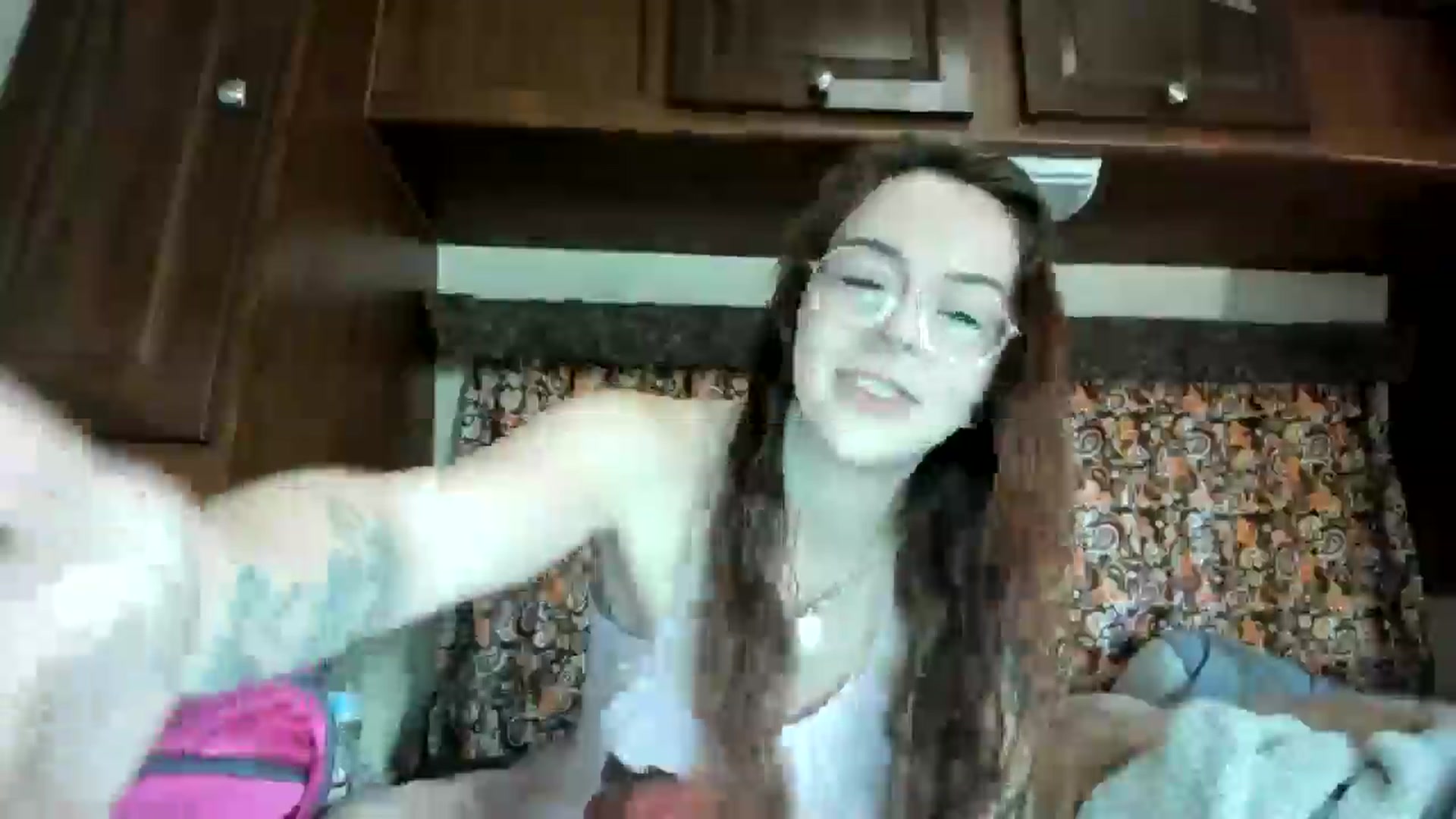 Gallery image thumbnail from Vixeyyy's myfreecams stream on, 12/19/2025, 18:46 image 8 of 20