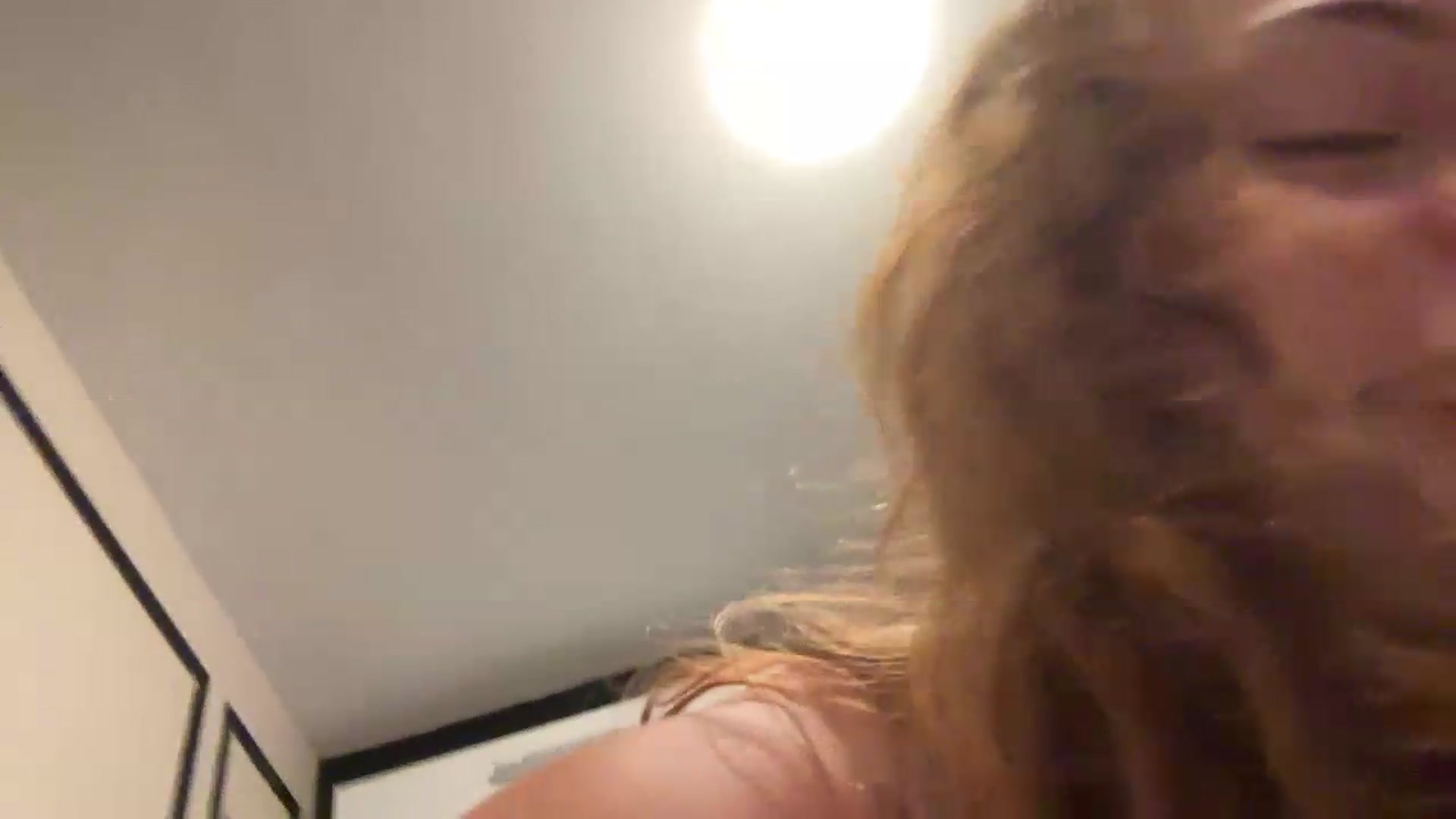 Gallery image thumbnail from Vixeyyy's myfreecams stream on, 07/05/2026, 17:16 image 7 of 20