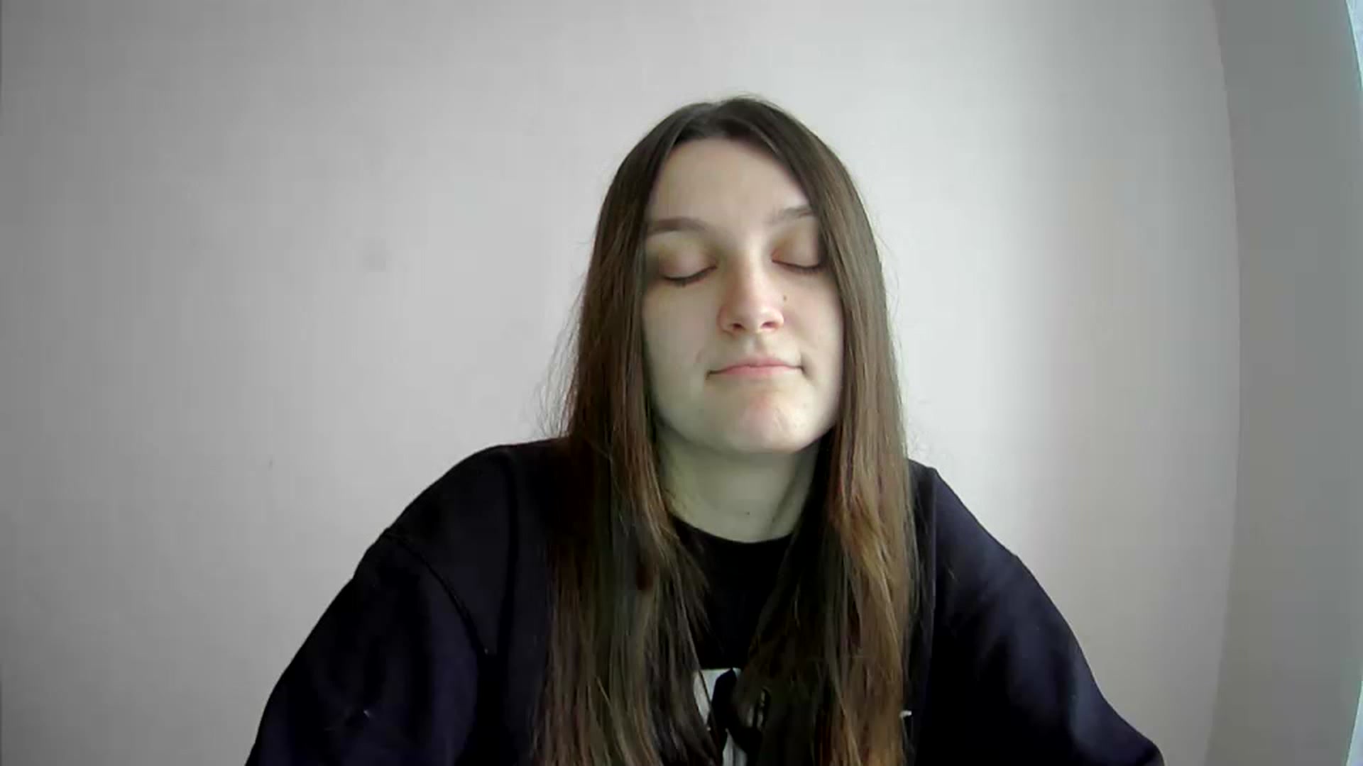 Gallery image thumbnail from Vl_Roze's myfreecams stream on, 02/26/2023, 12:55 image 10 of 20