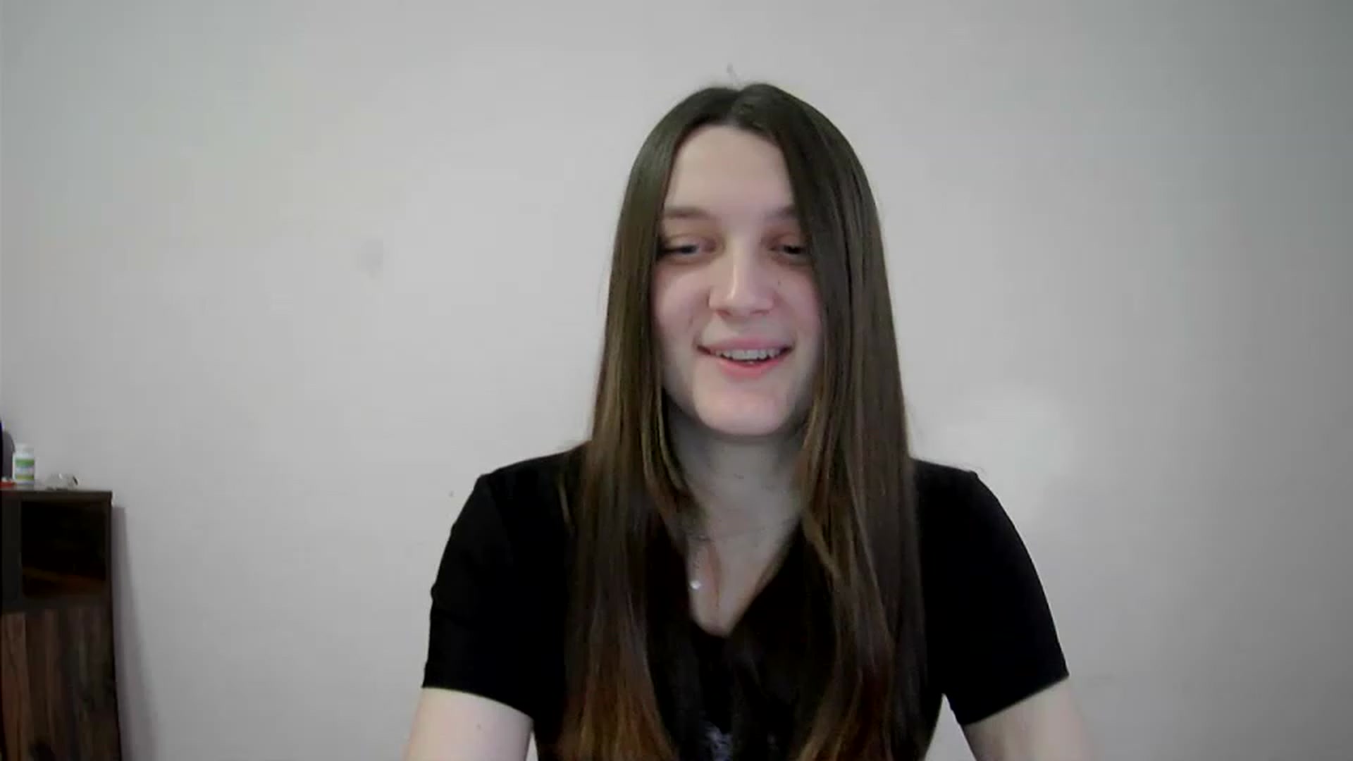 Gallery image thumbnail from Vl_Roze's myfreecams stream on, 03/09/2023, 12:24 image 12 of 20