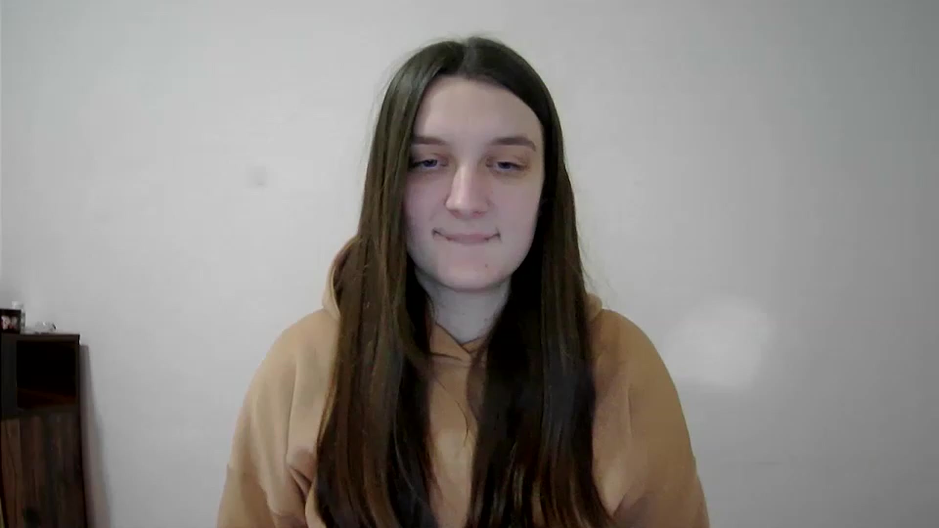Gallery image thumbnail from Vl_Roze's myfreecams stream on, 03/12/2023, 18:06 image 16 of 20