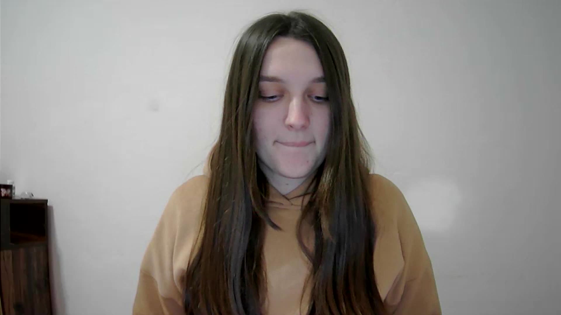 Gallery image thumbnail from Vl_Roze's myfreecams stream on, 03/12/2023, 18:06 image 12 of 20