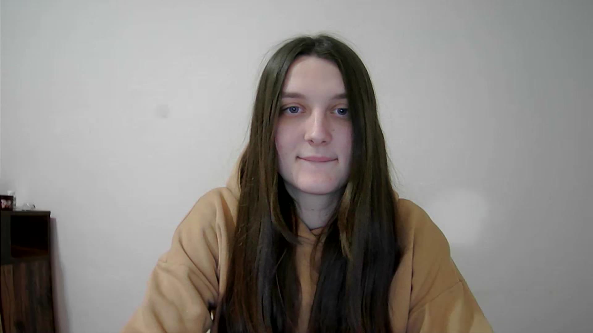 Gallery image thumbnail from Vl_Roze's myfreecams stream on, 03/12/2023, 18:06 image 5 of 20