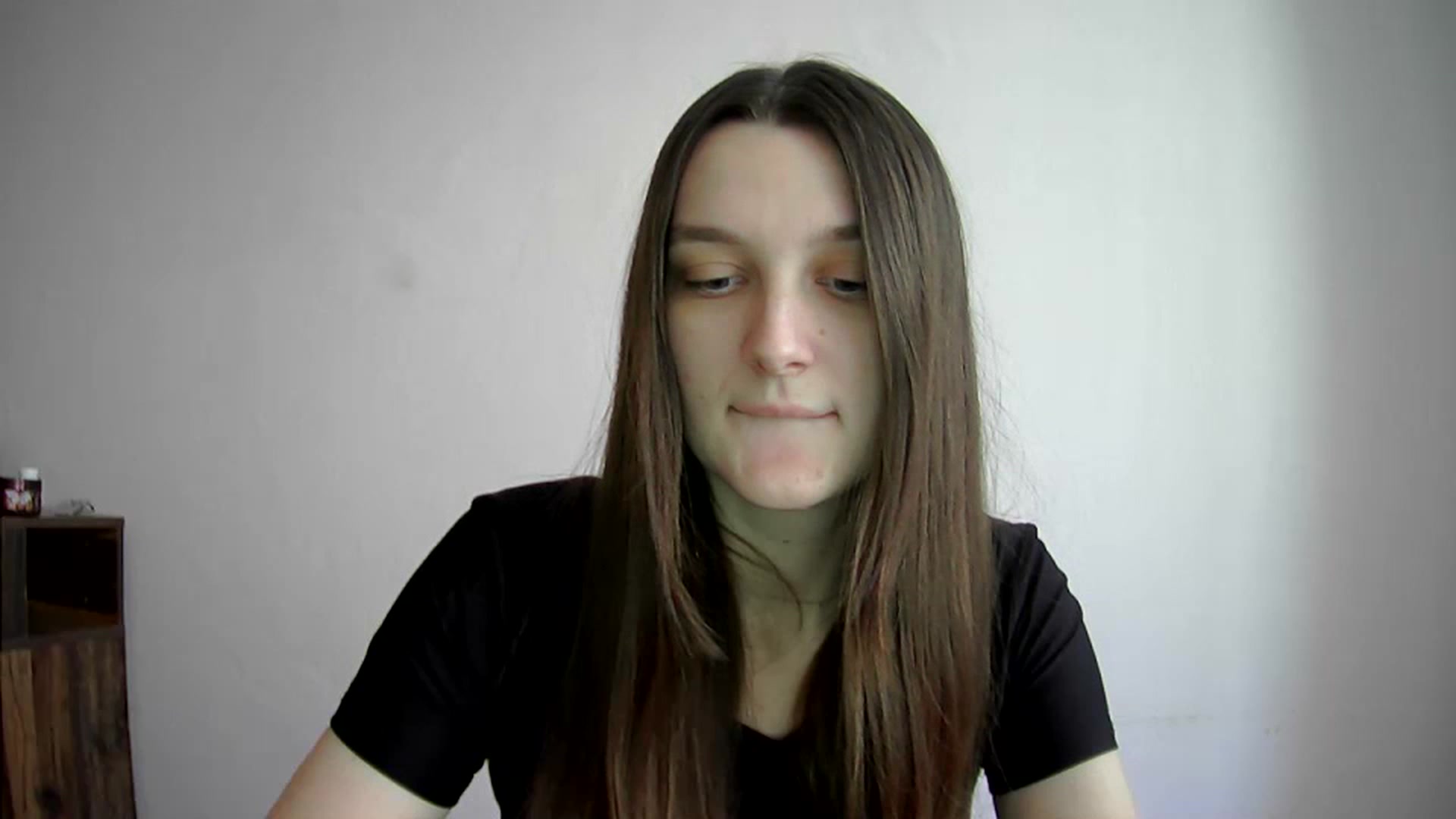 Gallery image thumbnail from Vl_Roze's myfreecams stream on, 03/14/2023, 12:12 image 15 of 20