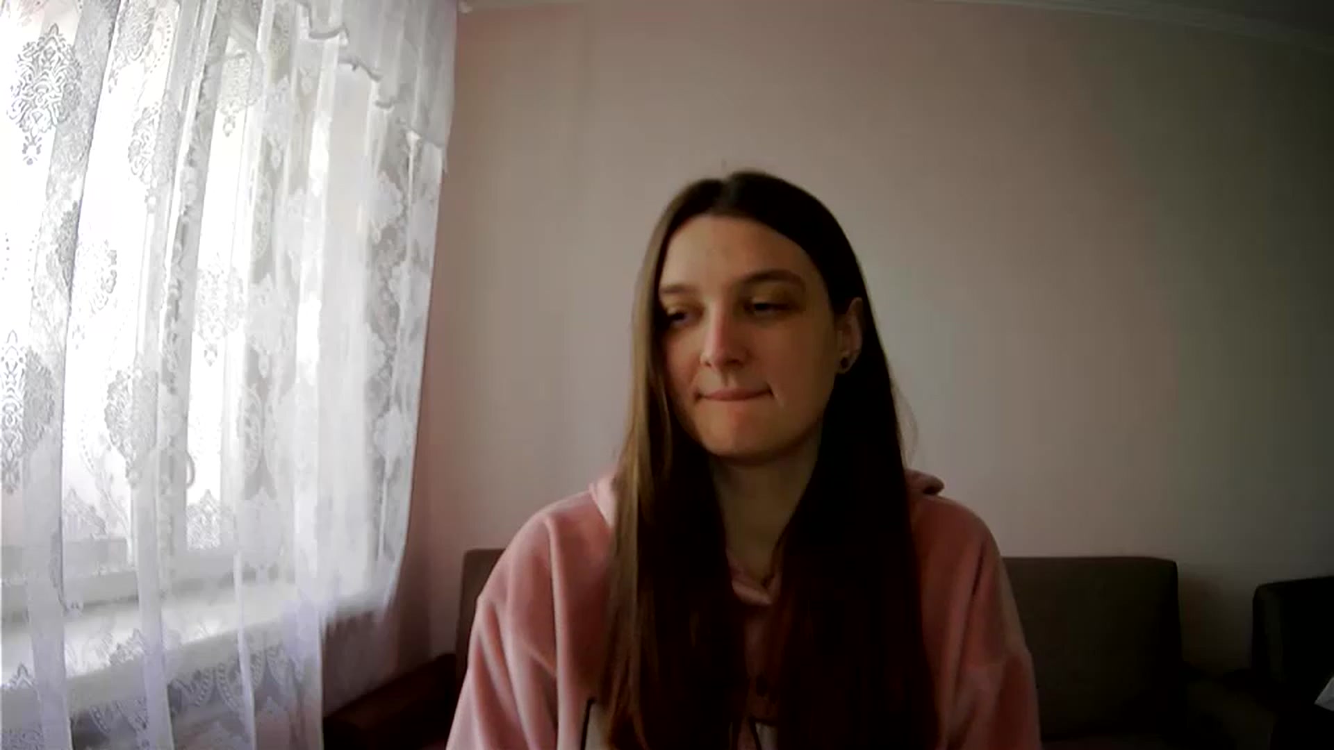 Gallery image thumbnail from Vl_Roze's myfreecams stream on, 03/19/2023, 11:43 image 7 of 20
