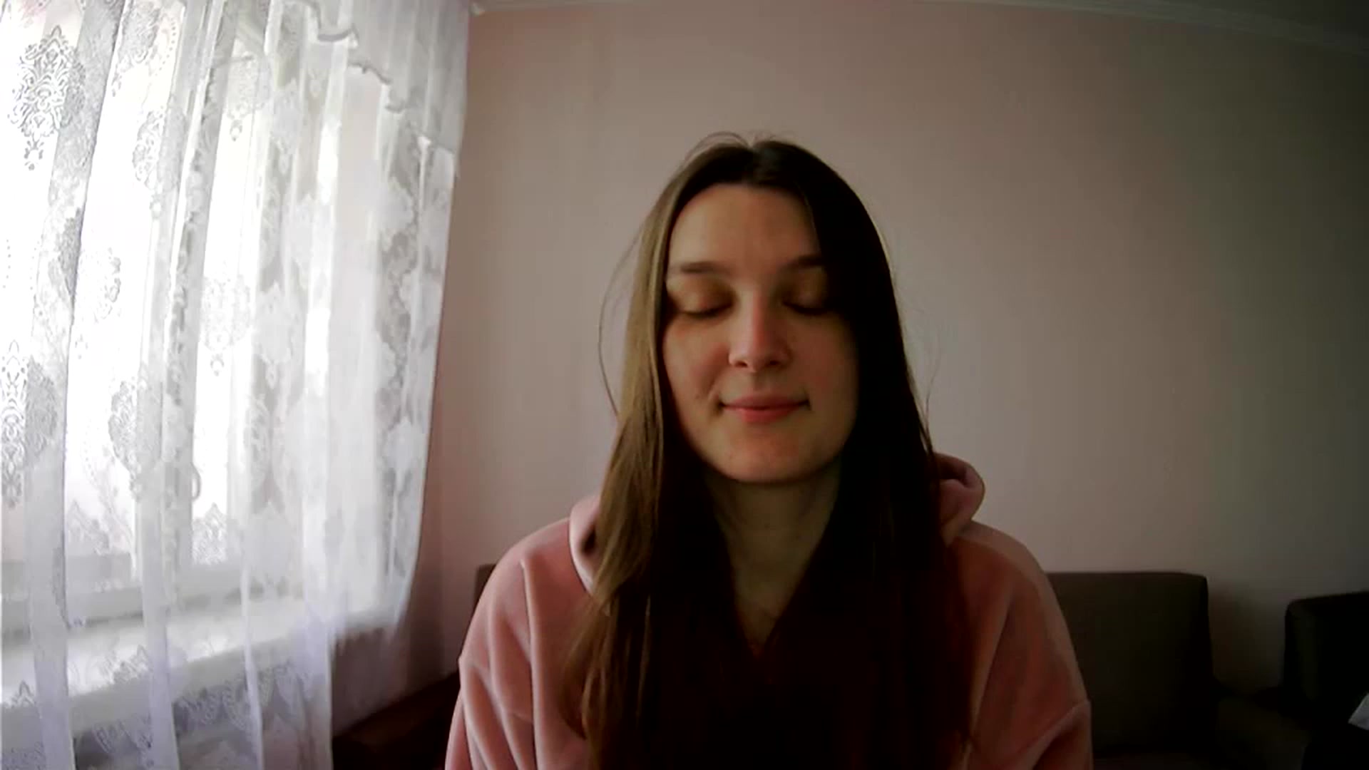 Gallery image thumbnail from Vl_Roze's myfreecams stream on, 03/19/2023, 11:43 image 2 of 20