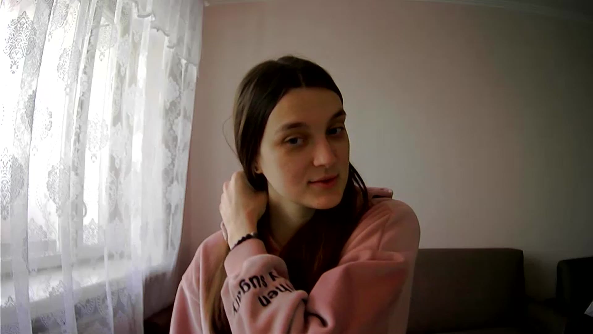 Gallery image thumbnail from Vl_Roze's myfreecams stream on, 03/19/2023, 11:43 image 5 of 20