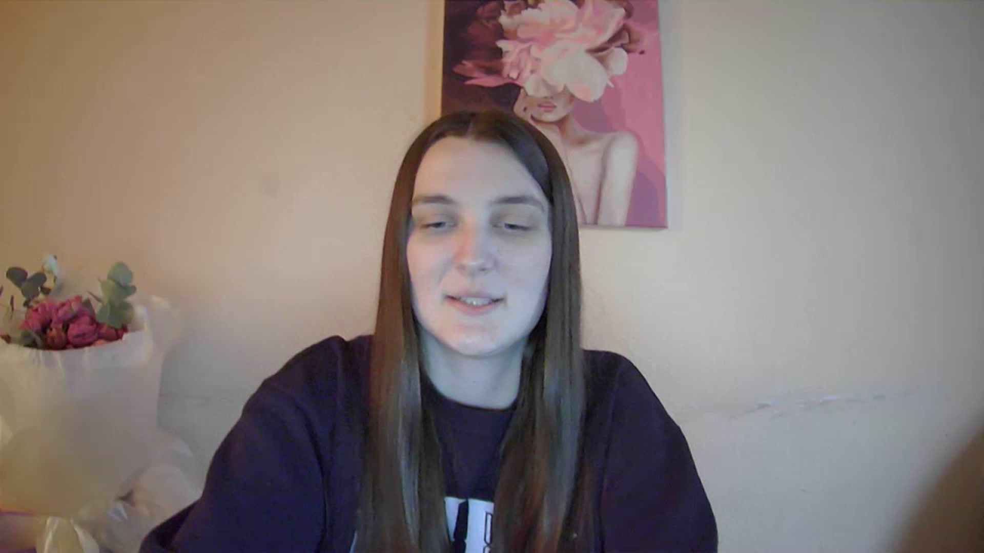 Gallery image thumbnail from Vl_Roze's myfreecams stream on, 04/18/2023, 16:49 image 11 of 20