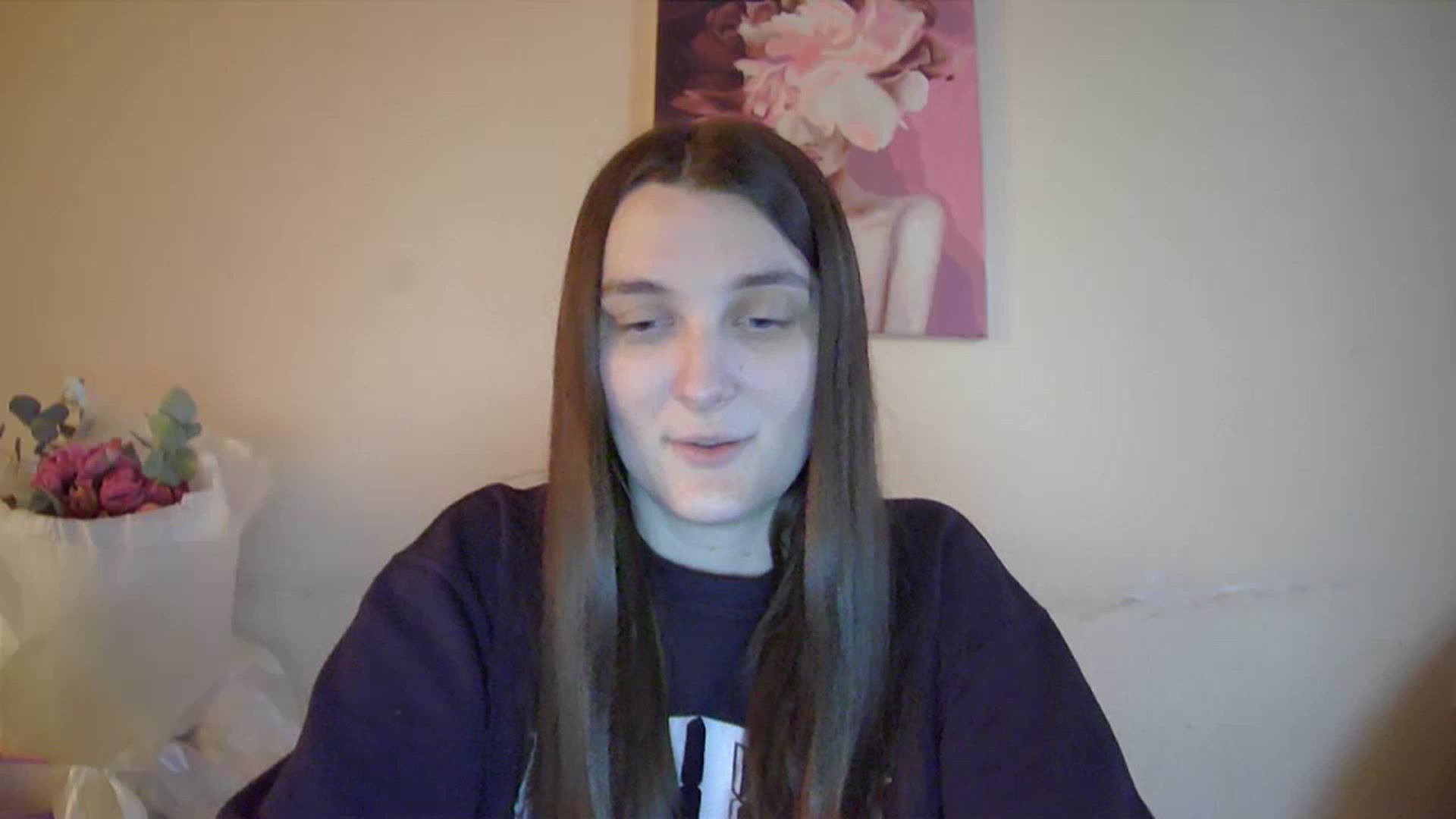 Gallery image thumbnail from Vl_Roze's myfreecams stream on, 04/18/2023, 16:49 image 12 of 20
