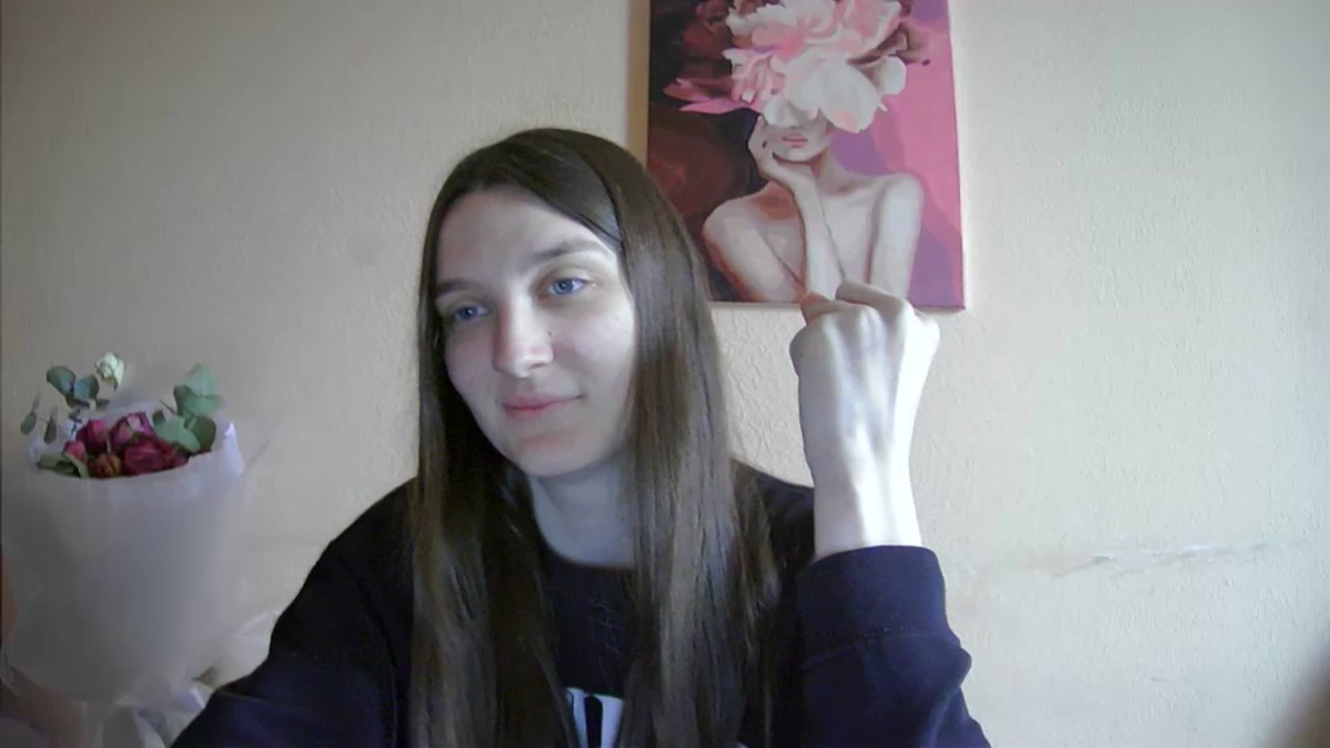 Gallery image thumbnail from Vl_Roze's myfreecams stream on, 04/20/2023, 09:25 image 15 of 20