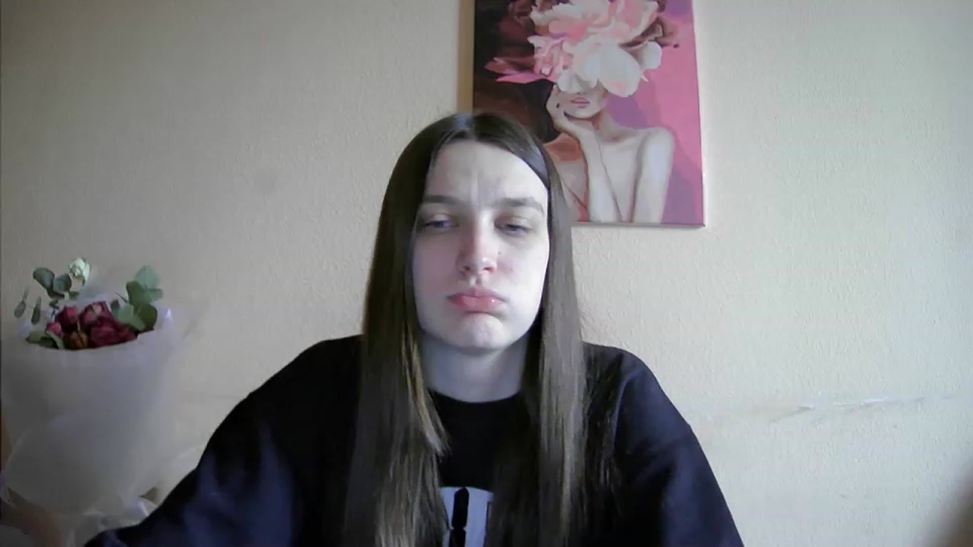 Gallery image thumbnail from Vl_Roze's myfreecams stream on, 04/20/2023, 09:25 image 5 of 20