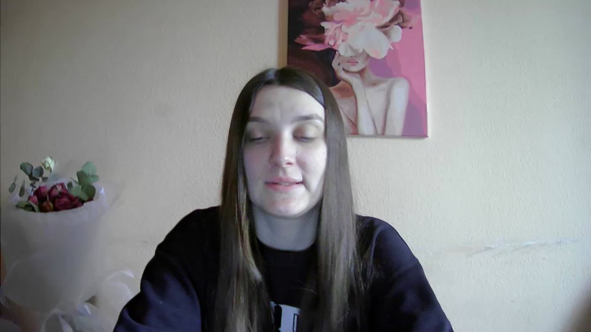 Gallery image thumbnail from Vl_Roze's myfreecams stream on, 04/20/2023, 09:25 image 7 of 20