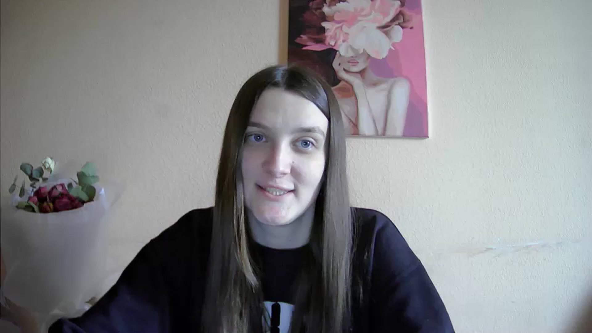 Gallery image thumbnail from Vl_Roze's myfreecams stream on, 04/20/2023, 09:25 image 6 of 20