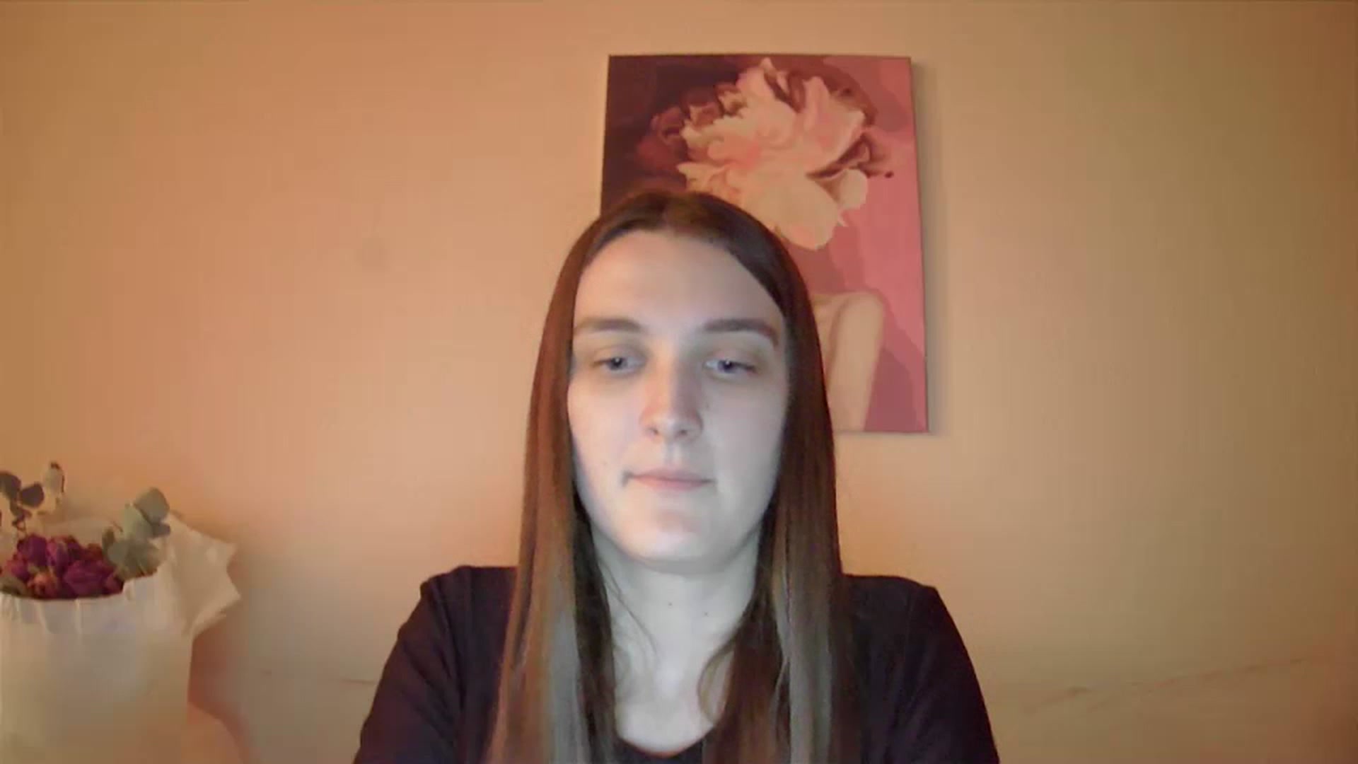 Gallery image thumbnail from Vl_Roze's myfreecams stream on, 04/29/2023, 17:59 image 3 of 20