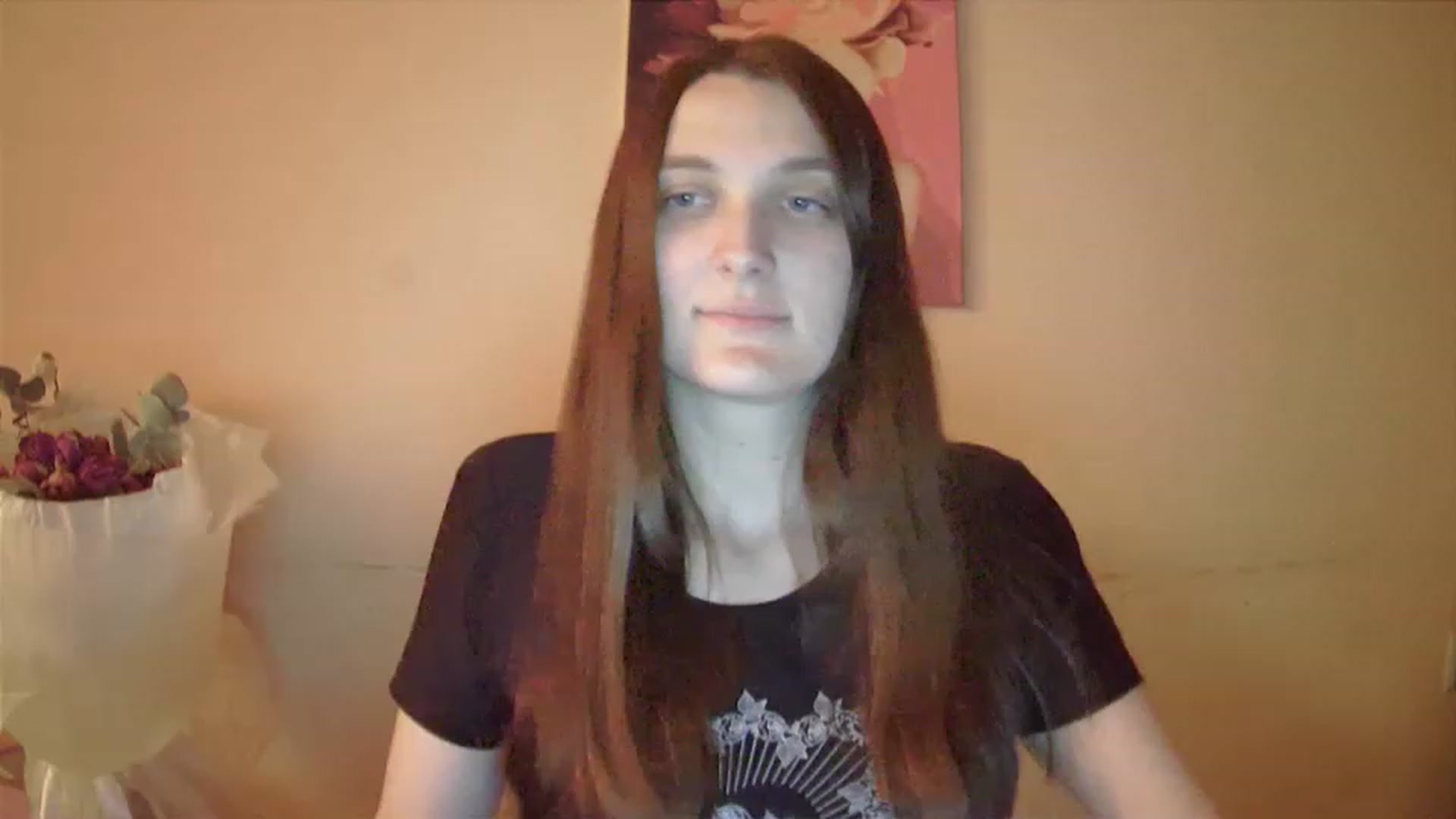 Gallery image thumbnail from Vl_Roze's myfreecams stream on, 04/30/2023, 18:48 image 18 of 20