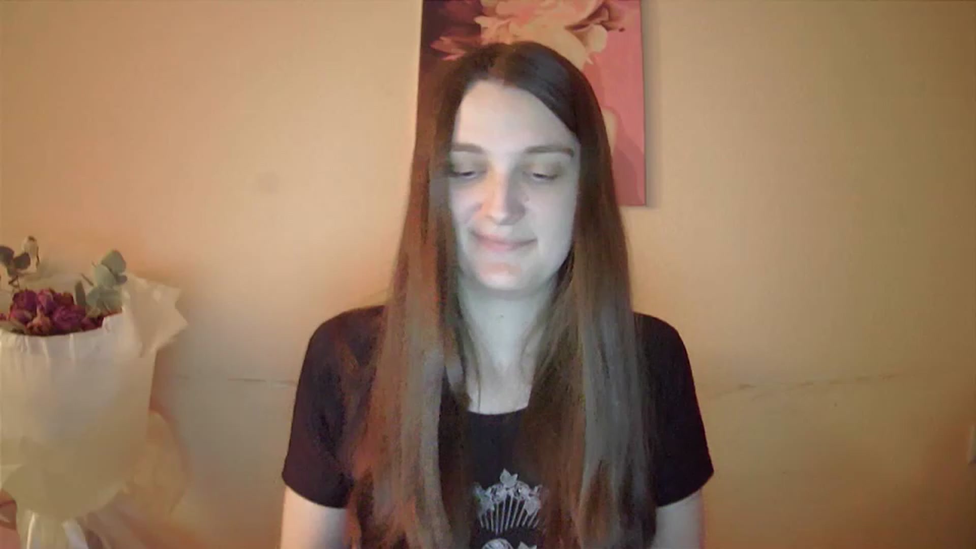 Gallery image thumbnail from Vl_Roze's myfreecams stream on, 04/30/2023, 18:48 image 7 of 20