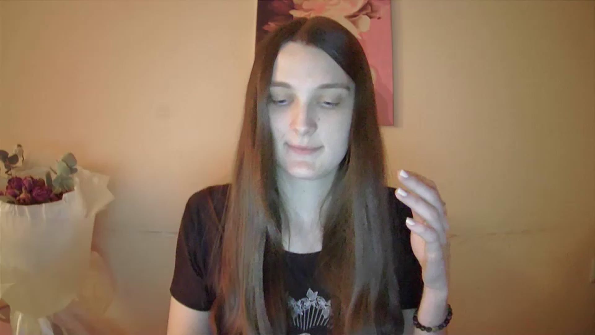Gallery image thumbnail from Vl_Roze's myfreecams stream on, 04/30/2023, 18:48 image 5 of 20