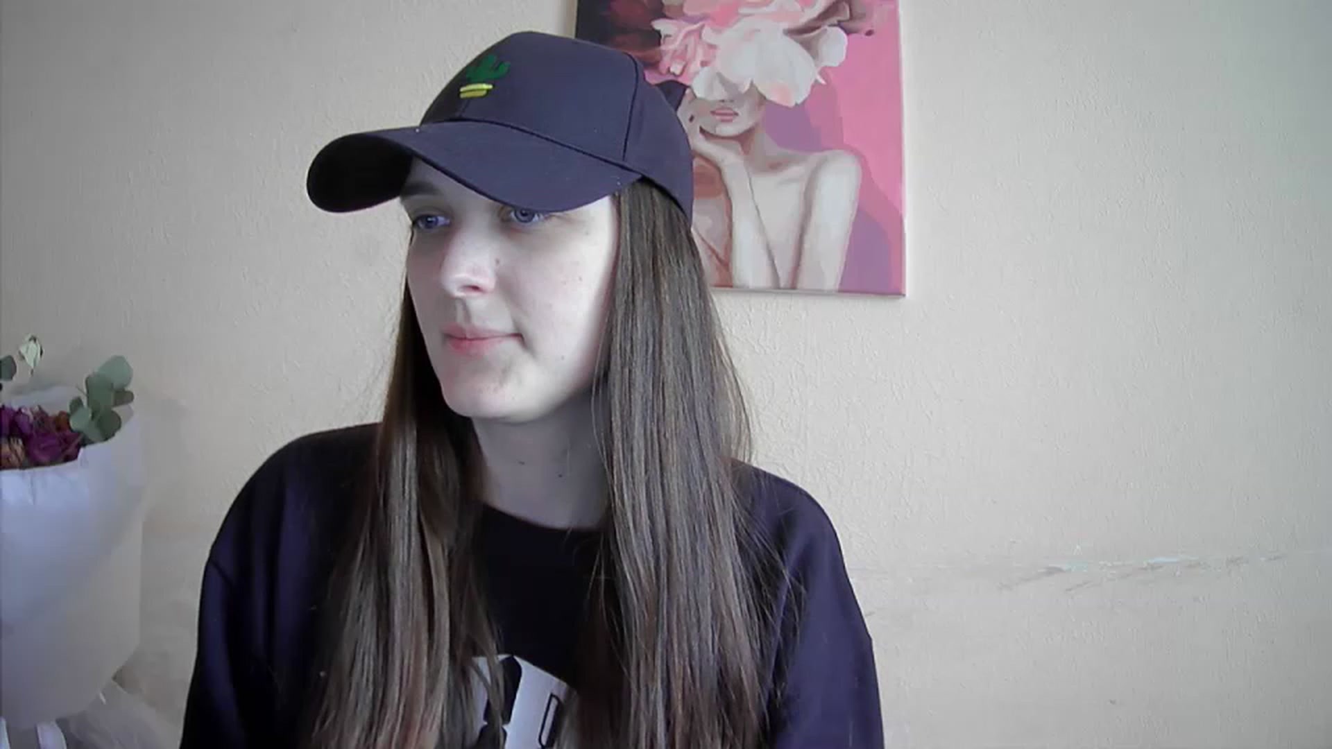 Gallery image thumbnail from Vl_Roze's myfreecams stream on, 05/04/2023, 13:49 image 7 of 20