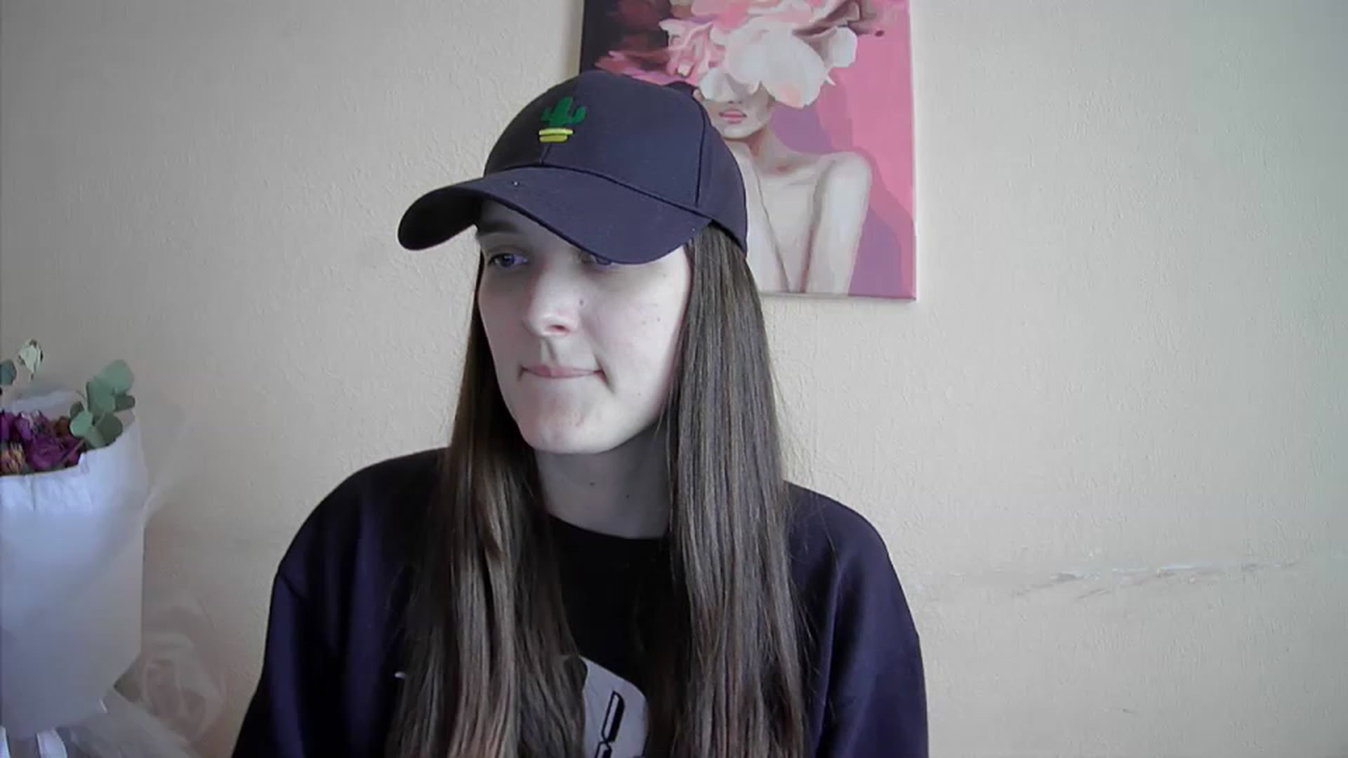 Gallery image thumbnail from Vl_Roze's myfreecams stream on, 05/04/2023, 13:49 image 15 of 20