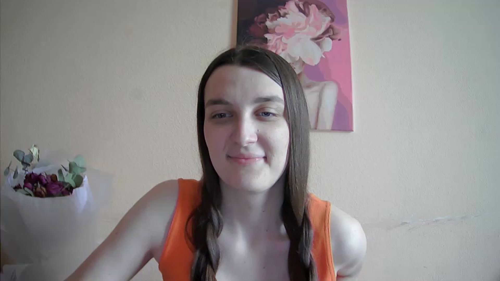 Gallery image thumbnail from Vl_Roze's myfreecams stream on, 05/16/2023, 11:24 image 14 of 20