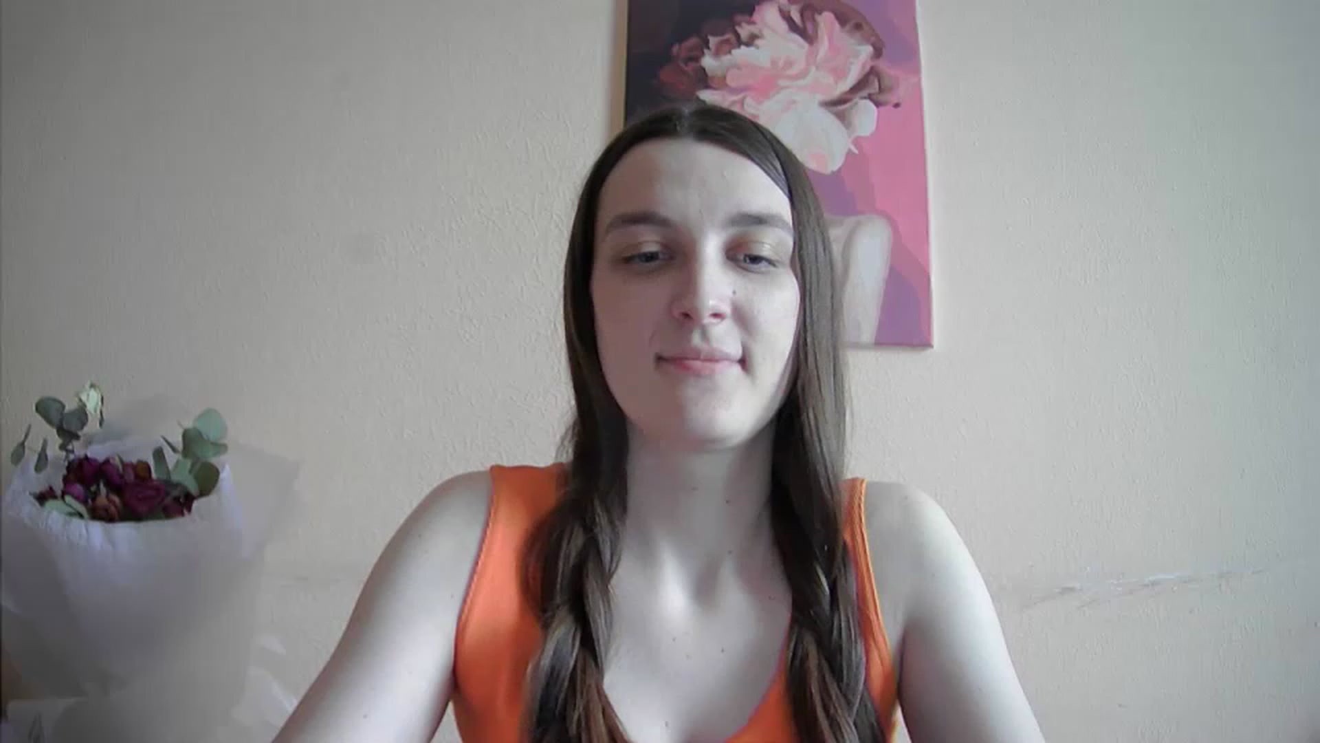 Gallery image thumbnail from Vl_Roze's myfreecams stream on, 05/16/2023, 11:24 image 19 of 20