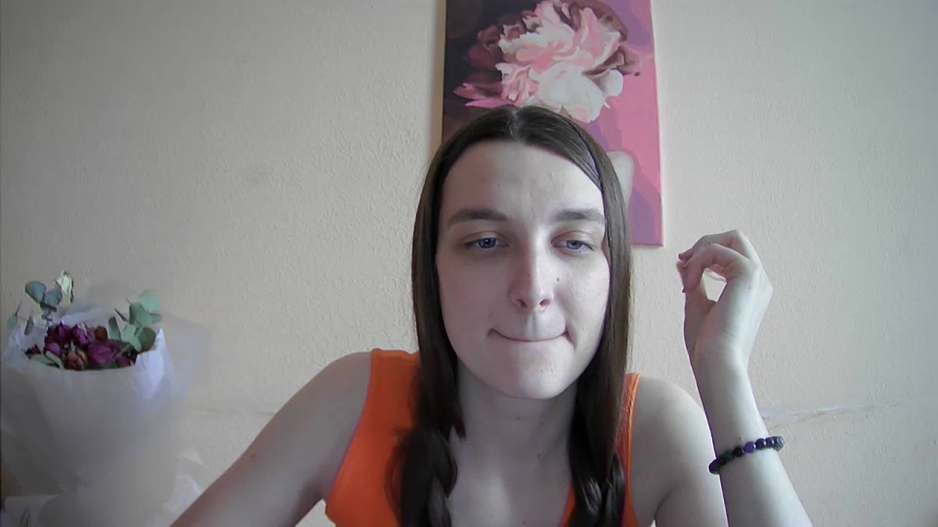 Gallery image thumbnail from Vl_Roze's myfreecams stream on, 05/16/2023, 11:24 image 18 of 20