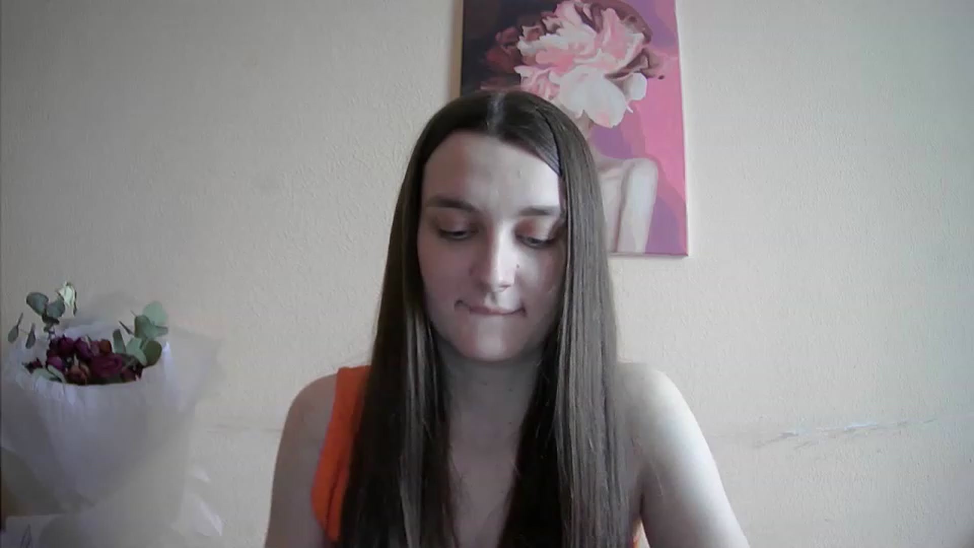 Gallery image thumbnail from Vl_Roze's myfreecams stream on, 05/16/2023, 11:24 image 1 of 20