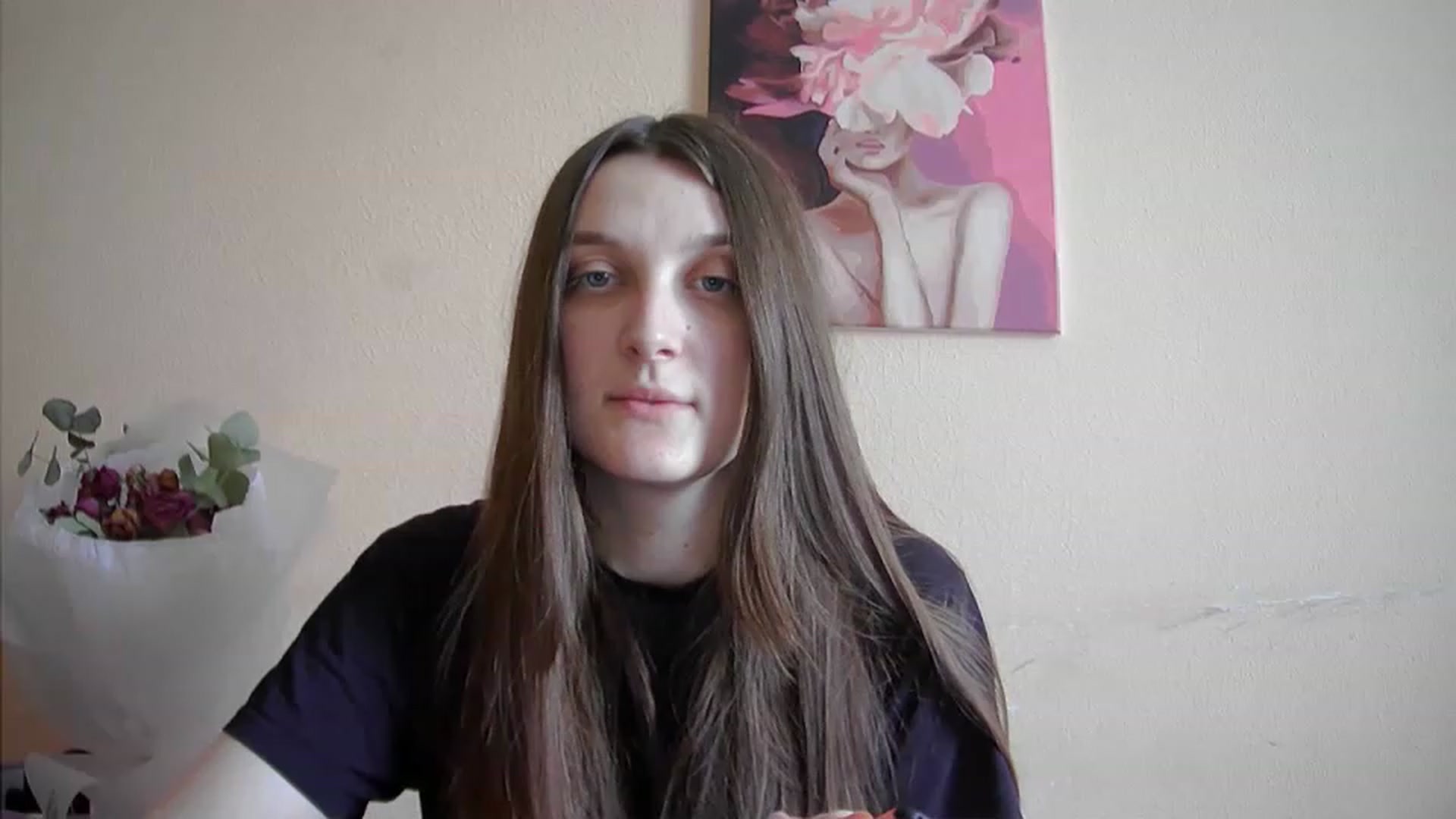Gallery image thumbnail from Vl_Roze's myfreecams stream on, 05/28/2023, 12:28 image 3 of 20