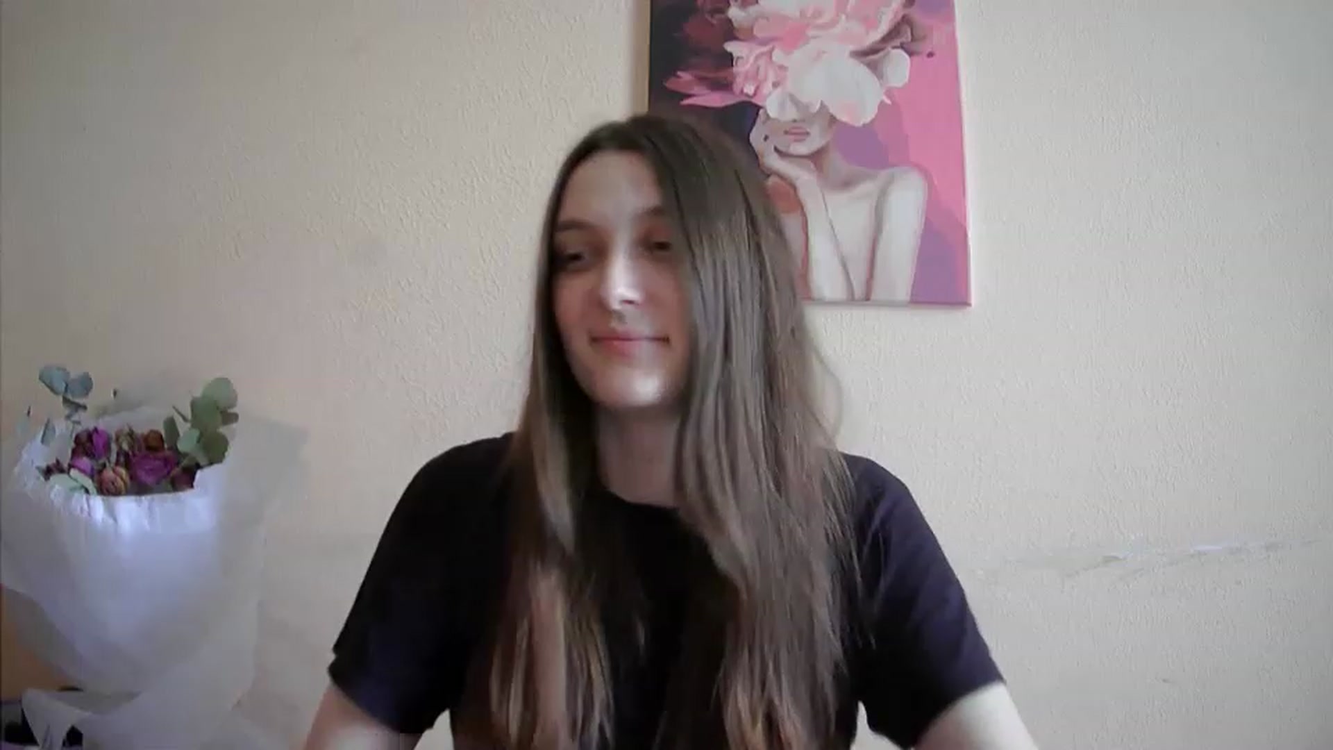 Gallery image thumbnail from Vl_Roze's myfreecams stream on, 05/28/2023, 12:28 image 18 of 20