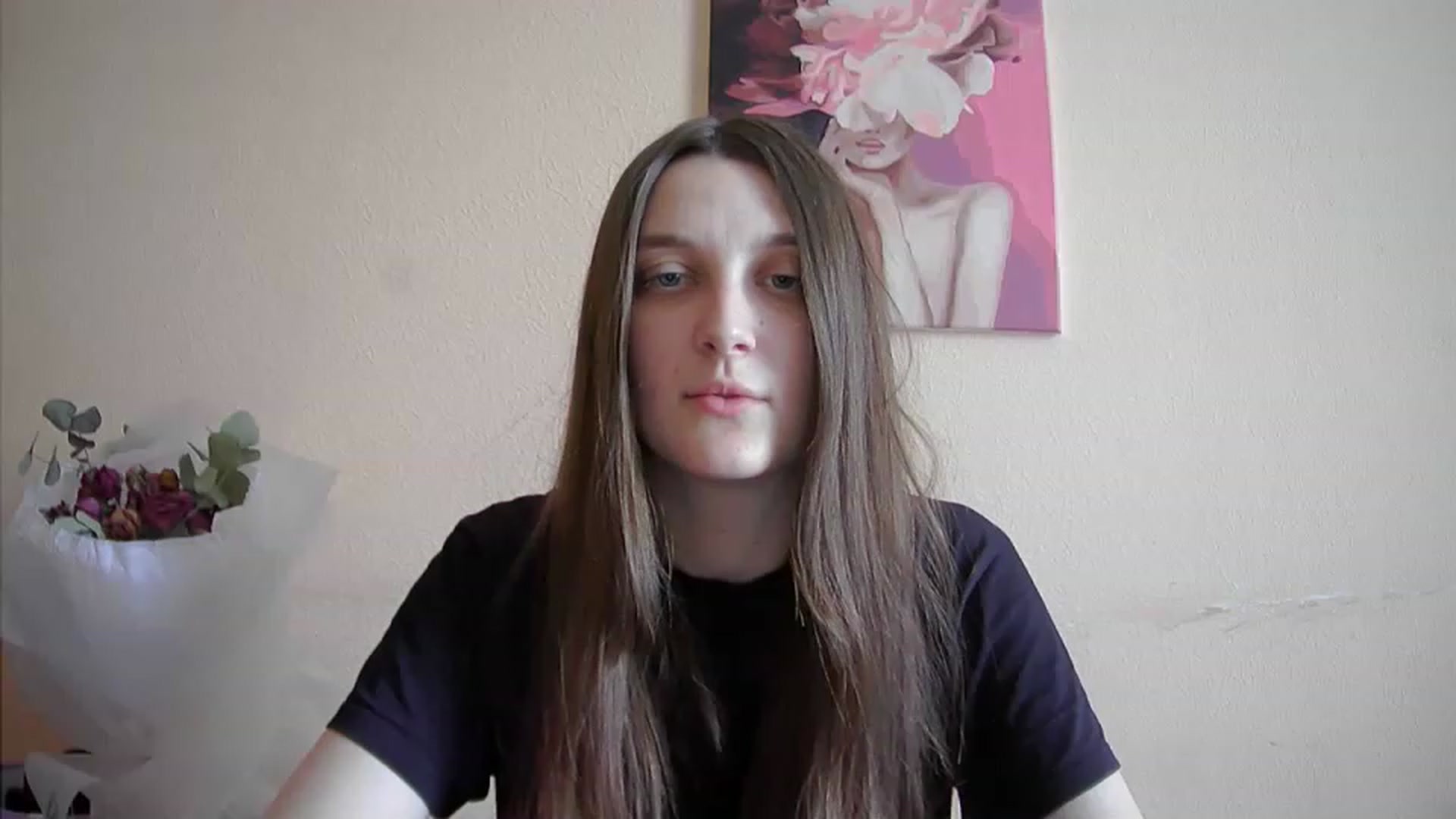 Gallery image thumbnail from Vl_Roze's myfreecams stream on, 05/28/2023, 12:28 image 17 of 20