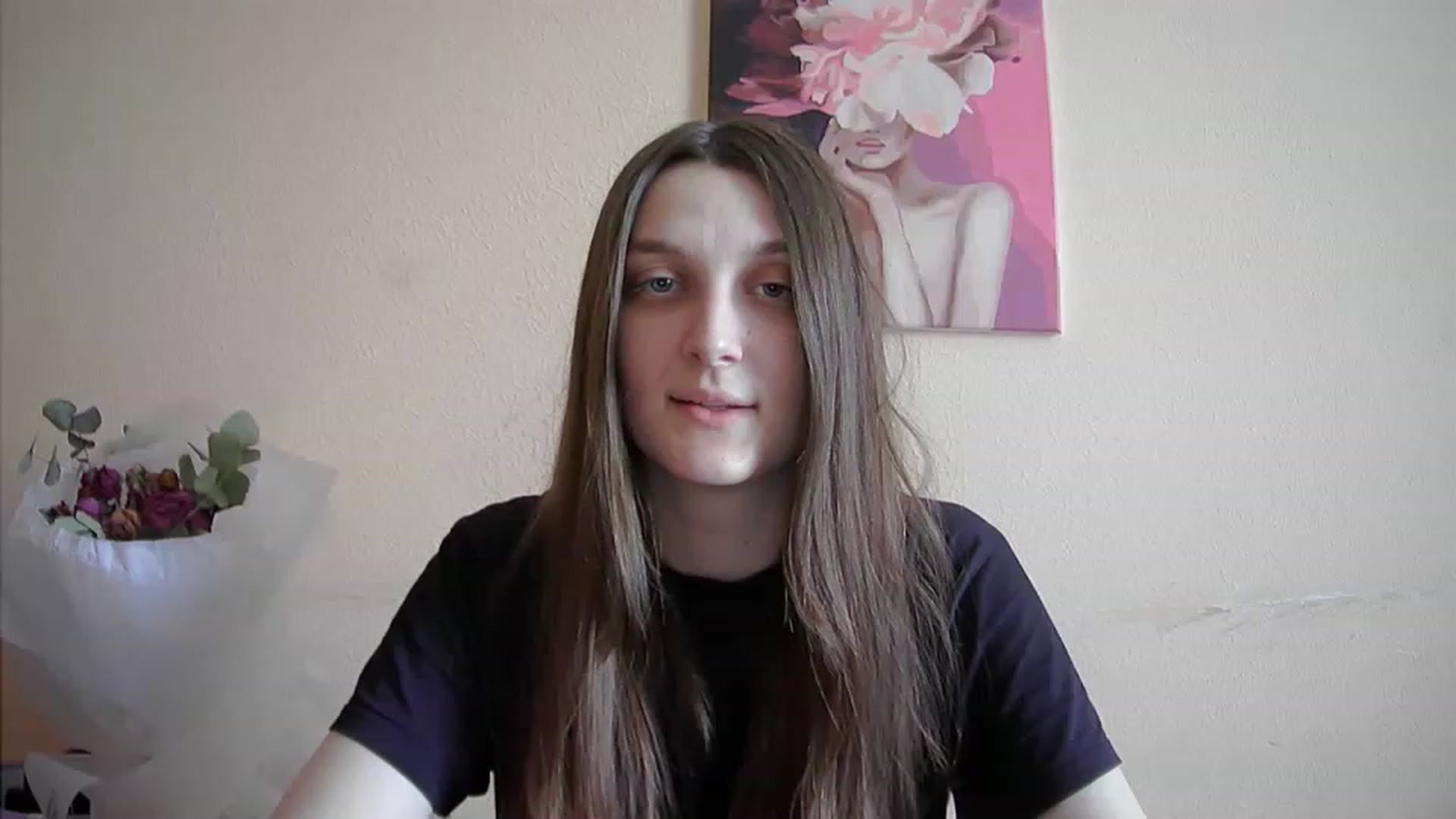 Gallery image thumbnail from Vl_Roze's myfreecams stream on, 05/28/2023, 12:28 image 16 of 20