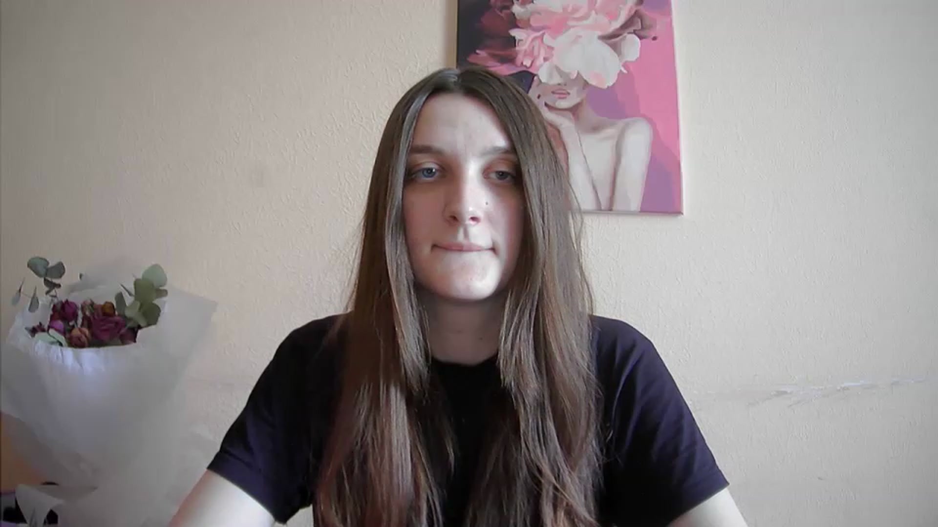 Gallery image thumbnail from Vl_Roze's myfreecams stream on, 05/28/2023, 12:28 image 12 of 20