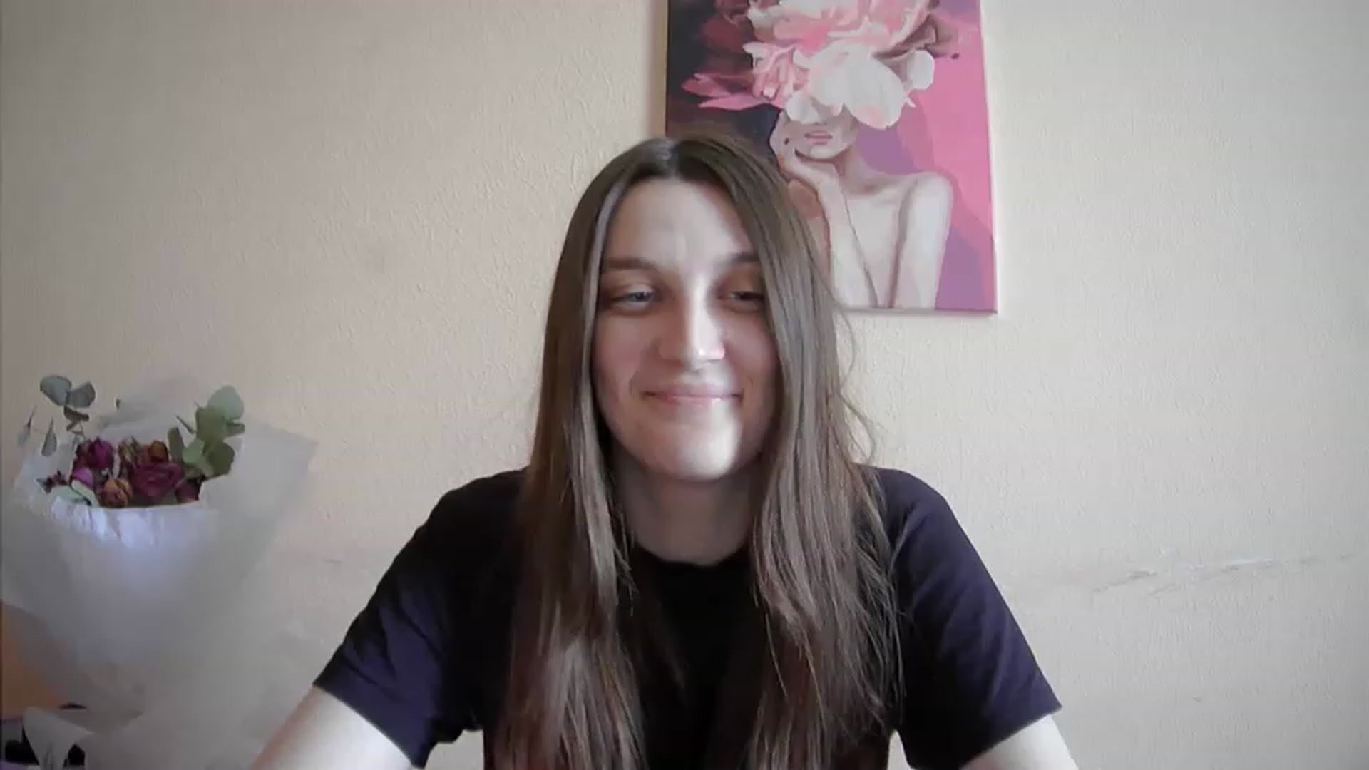 Gallery image thumbnail from Vl_Roze's myfreecams stream on, 05/28/2023, 12:28 image 15 of 20