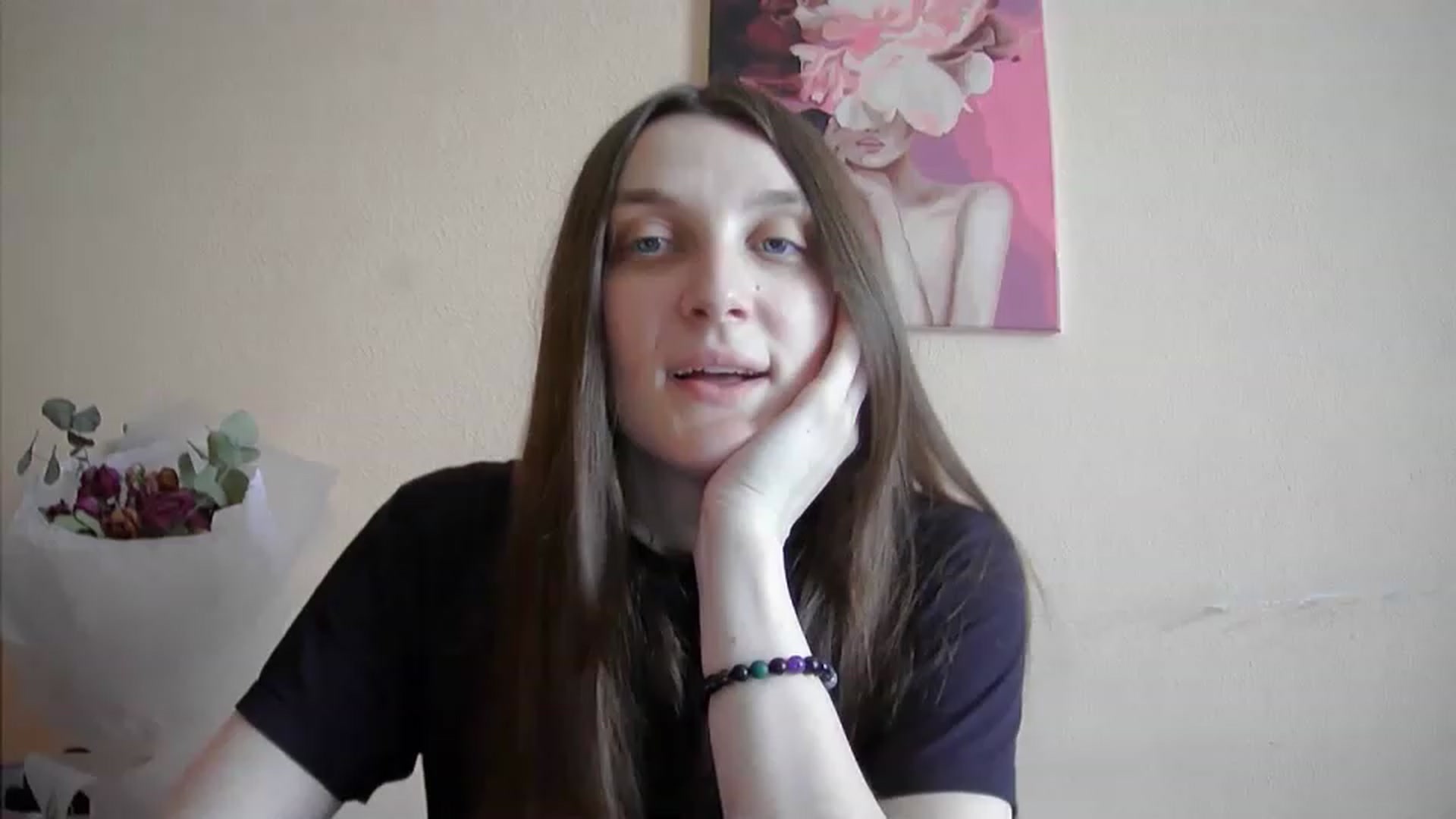 Gallery image thumbnail from Vl_Roze's myfreecams stream on, 05/28/2023, 12:28 image 1 of 20