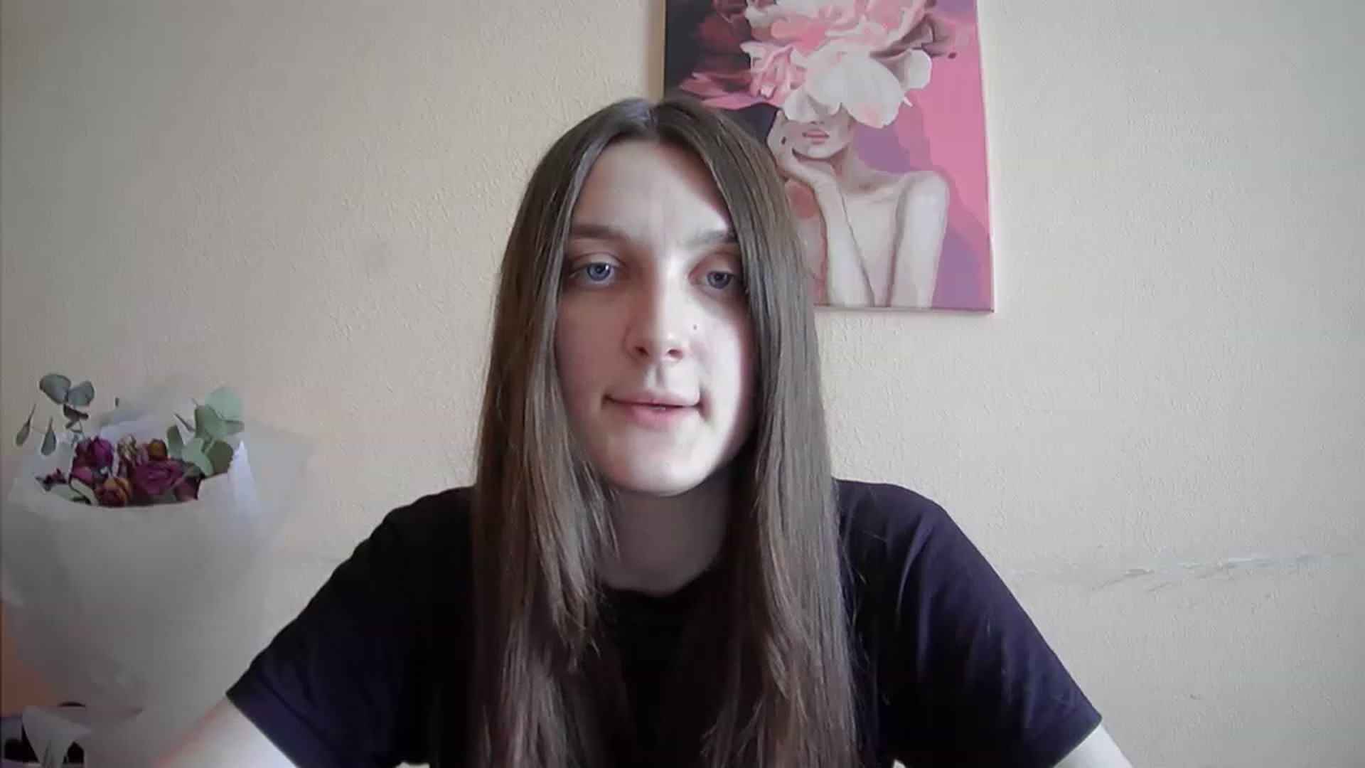 Gallery image thumbnail from Vl_Roze's myfreecams stream on, 05/28/2023, 13:05 image 5 of 20