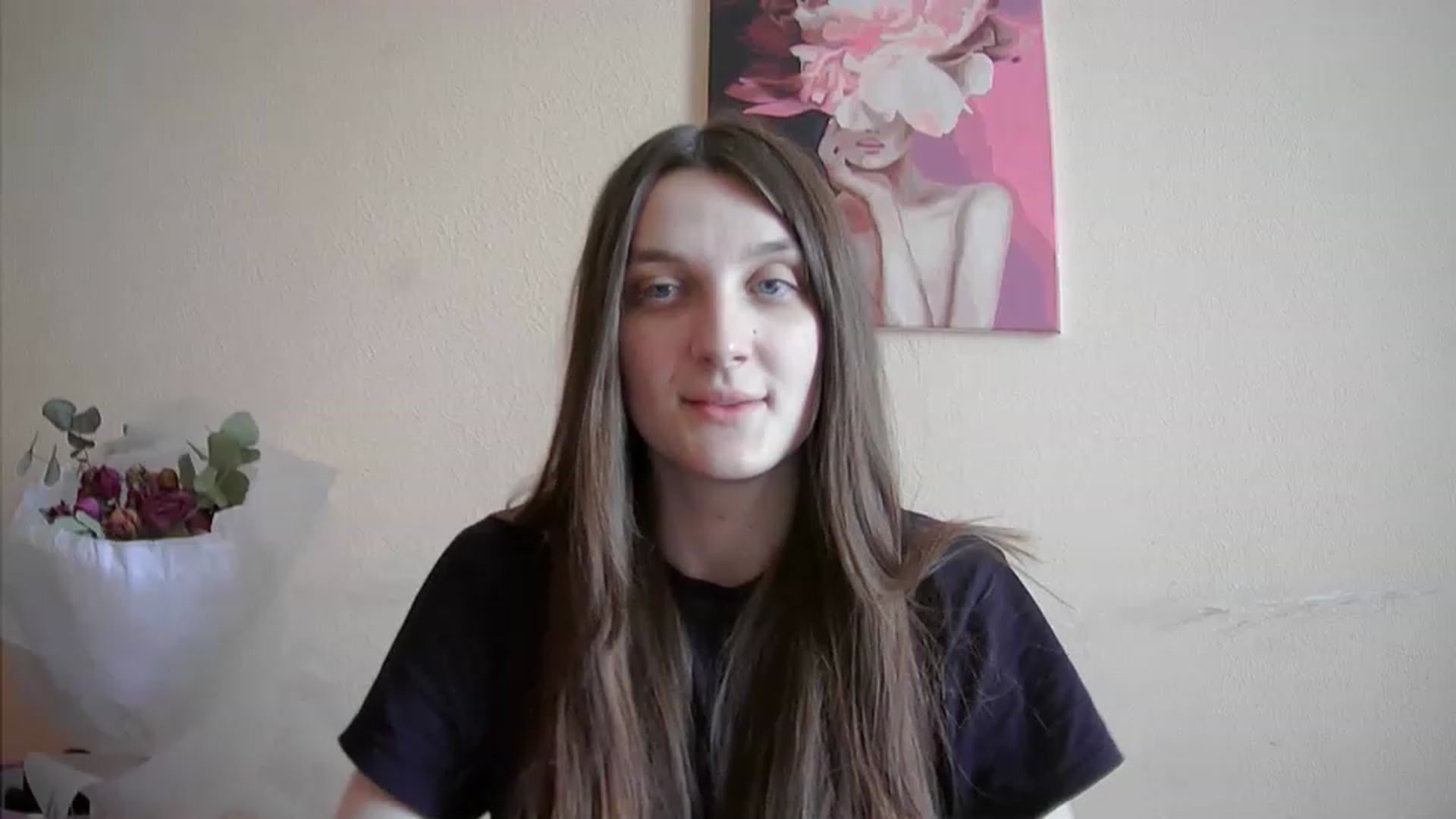 Gallery image thumbnail from Vl_Roze's myfreecams stream on, 05/28/2023, 13:05 image 2 of 20
