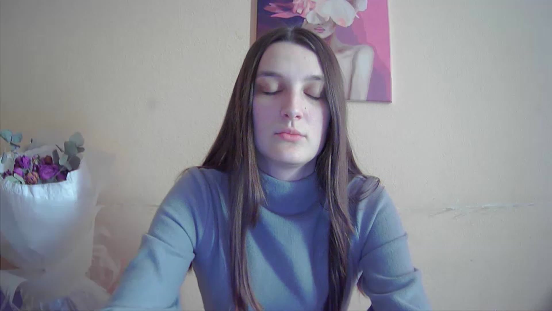 Gallery image thumbnail from Vl_Roze's myfreecams stream on, 05/29/2023, 16:52 image 11 of 20