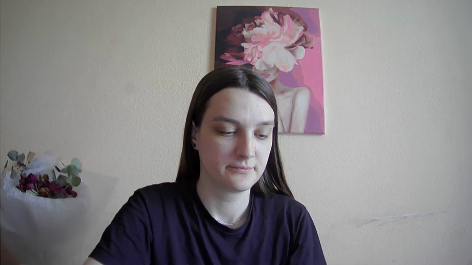 Gallery image thumbnail from Vl_Roze's myfreecams stream on, 06/04/2023, 09:48 image 8 of 20