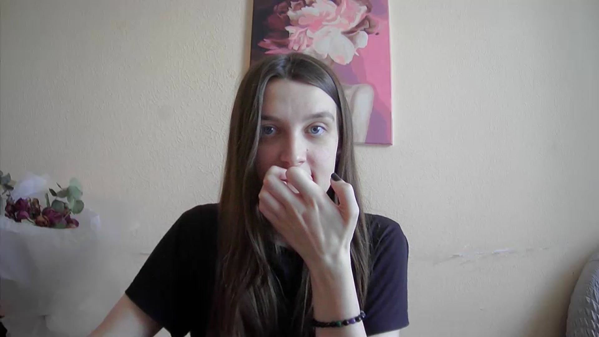 Gallery image thumbnail from Vl_Roze's myfreecams stream on, 07/02/2023, 09:48 image 10 of 20
