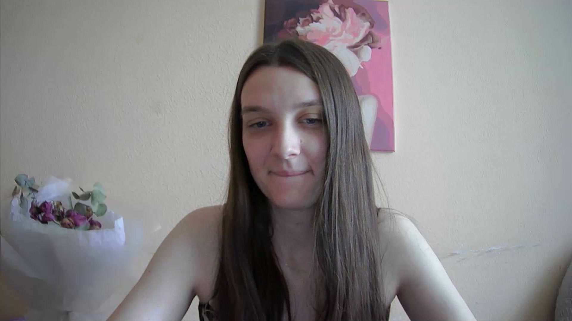 Gallery image thumbnail from Vl_Roze's myfreecams stream on, 07/09/2023, 09:58 image 6 of 20