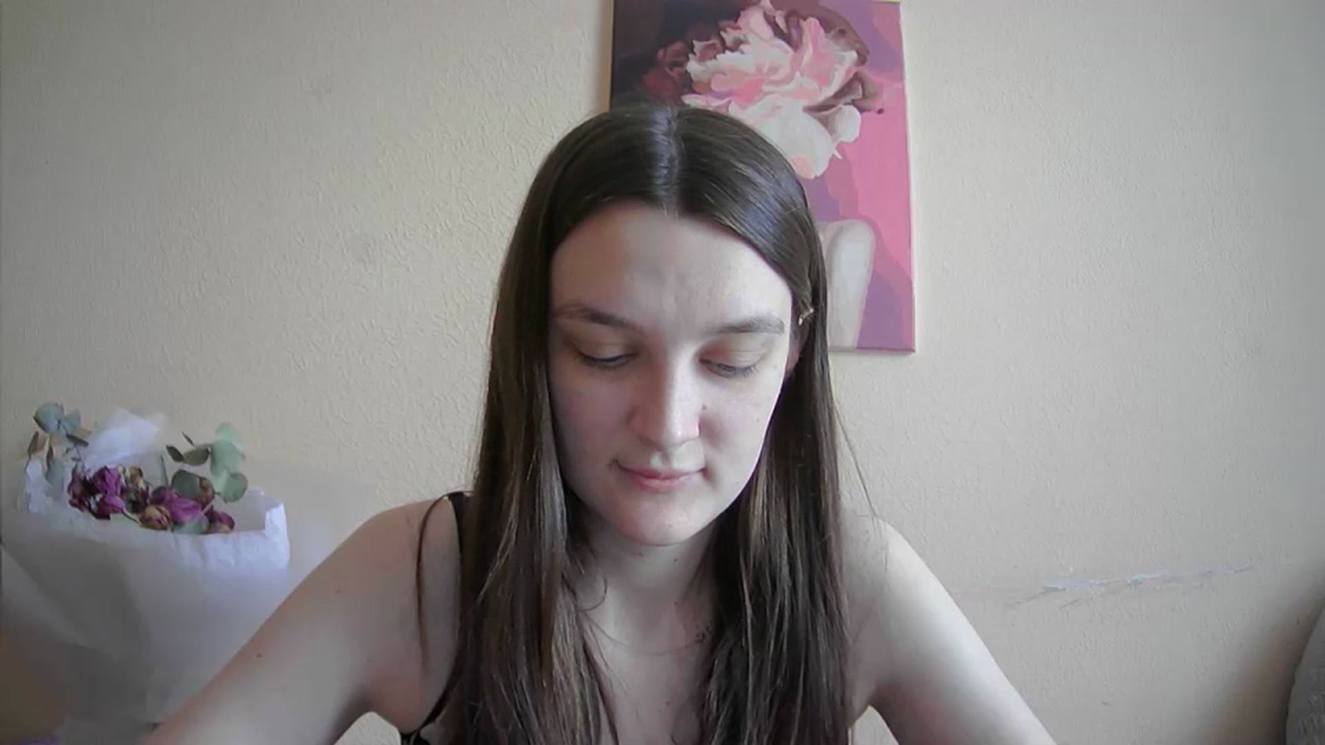 Gallery image thumbnail from Vl_Roze's myfreecams stream on, 07/09/2023, 09:58 image 12 of 20
