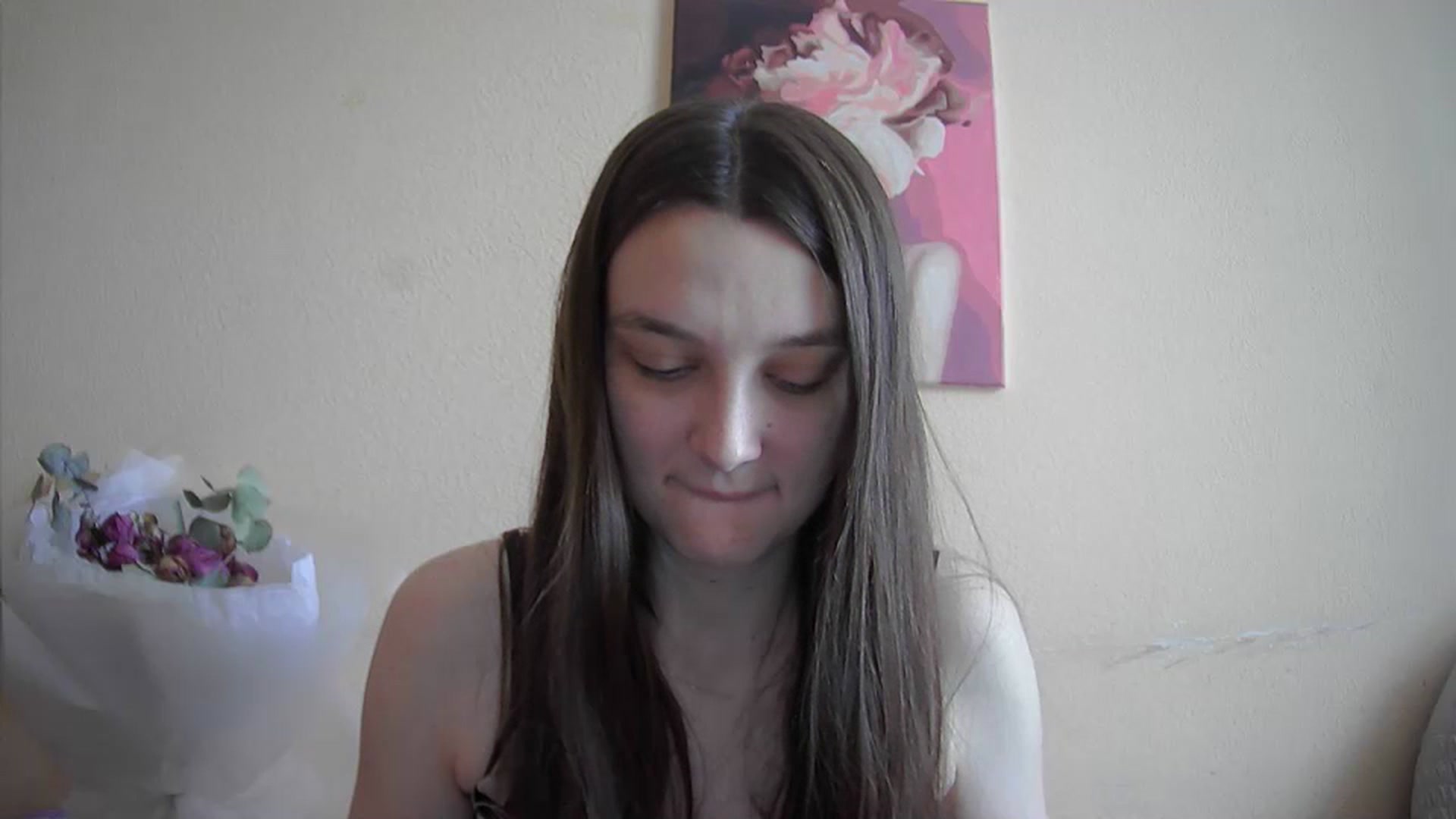 Gallery image thumbnail from Vl_Roze's myfreecams stream on, 07/09/2023, 09:58 image 4 of 20