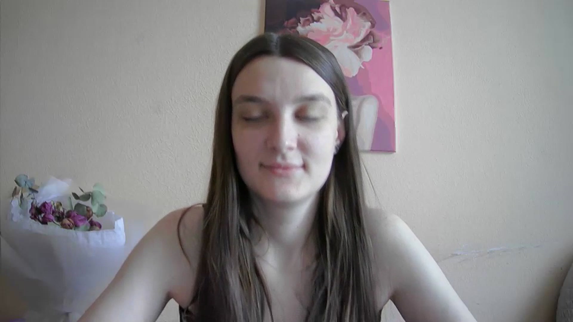 Gallery image thumbnail from Vl_Roze's myfreecams stream on, 07/09/2023, 09:58 image 14 of 20