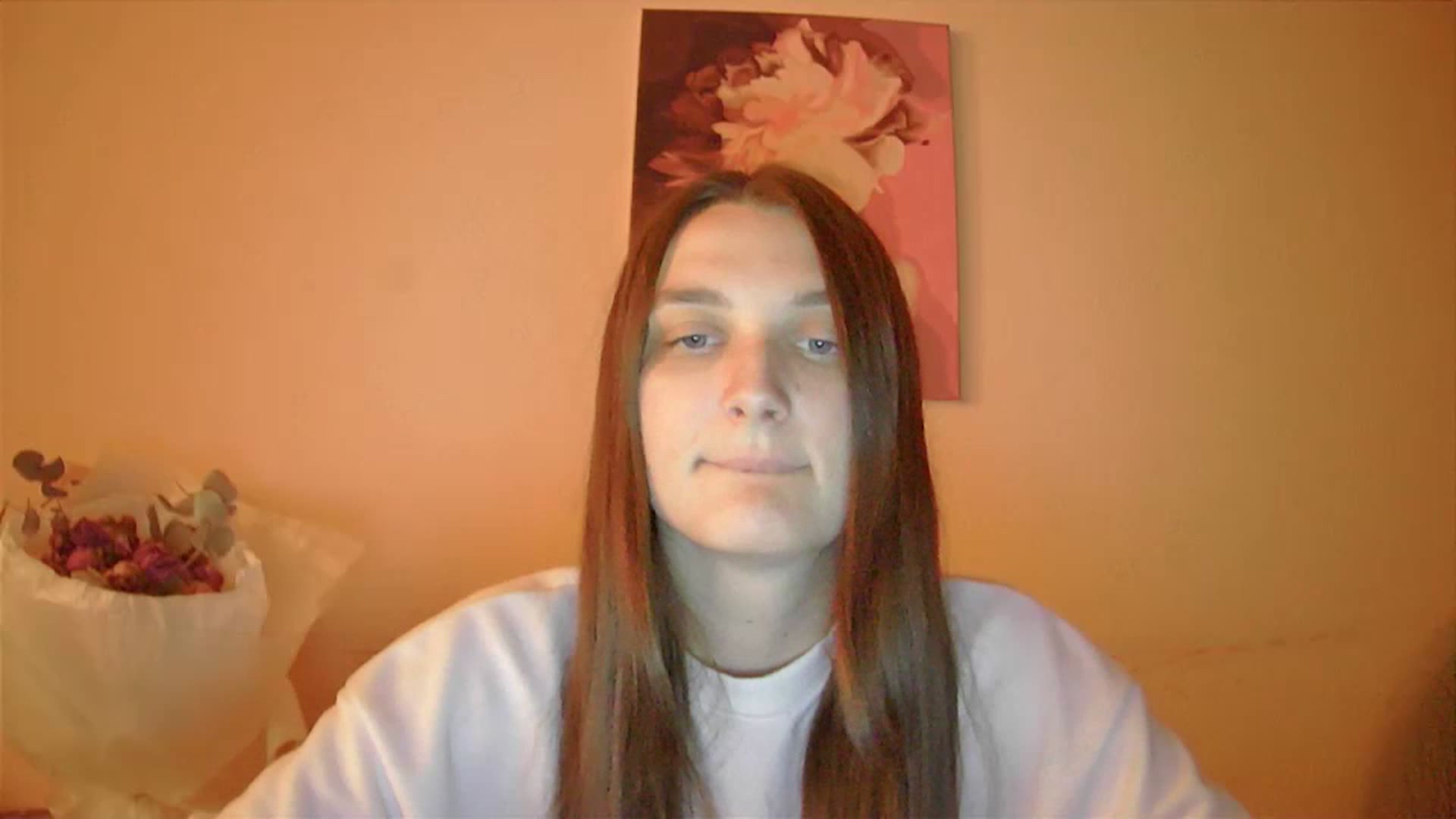 Gallery image thumbnail from Vl_Roze's myfreecams stream on, 07/23/2023, 19:15 image 7 of 20