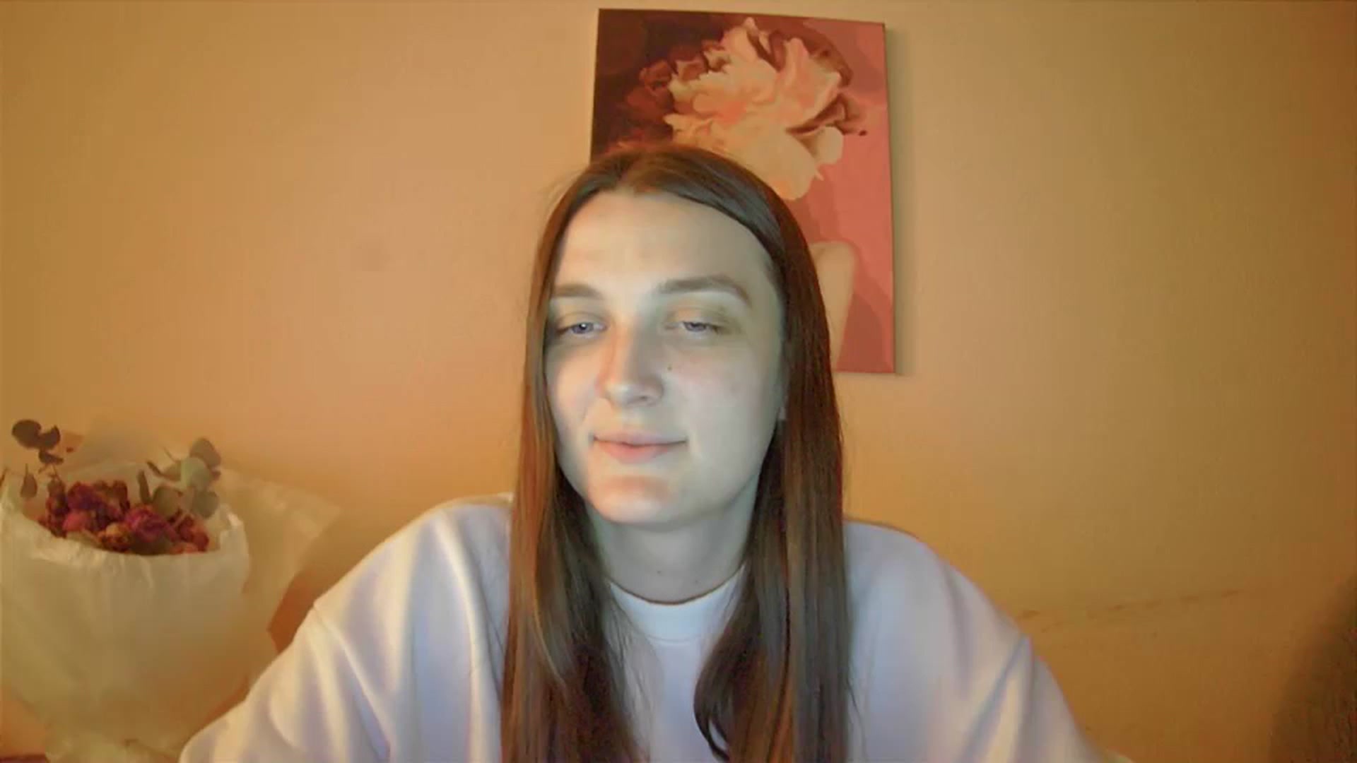 Gallery image thumbnail from Vl_Roze's myfreecams stream on, 07/23/2023, 19:15 image 12 of 20
