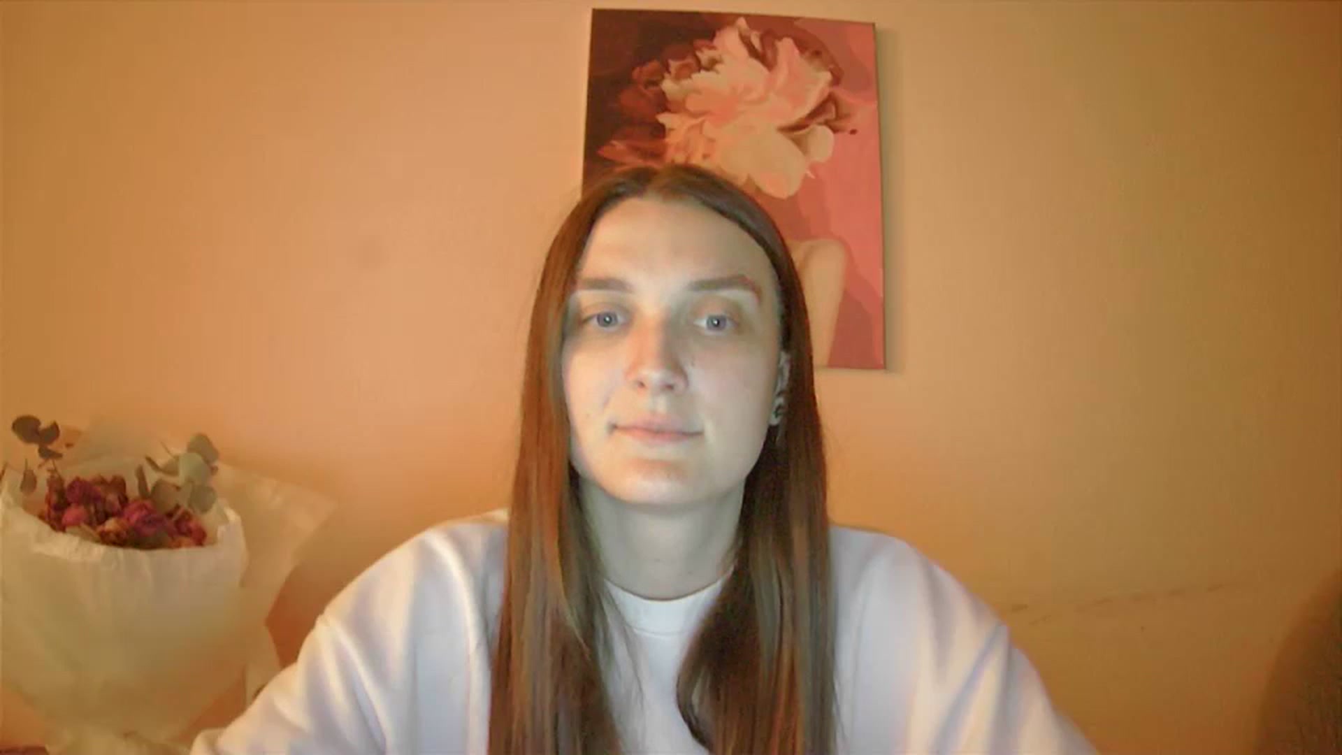 Gallery image thumbnail from Vl_Roze's myfreecams stream on, 07/23/2023, 19:15 image 16 of 20