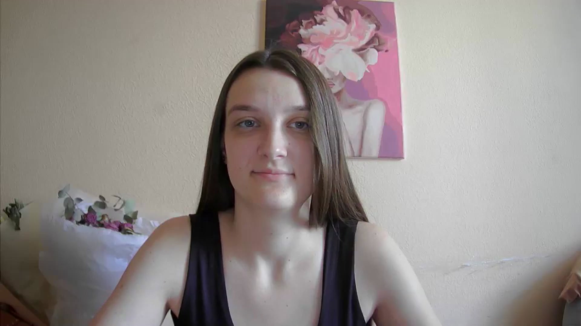 Gallery image thumbnail from Vl_Roze's myfreecams stream on, 08/06/2023, 09:51 image 18 of 20