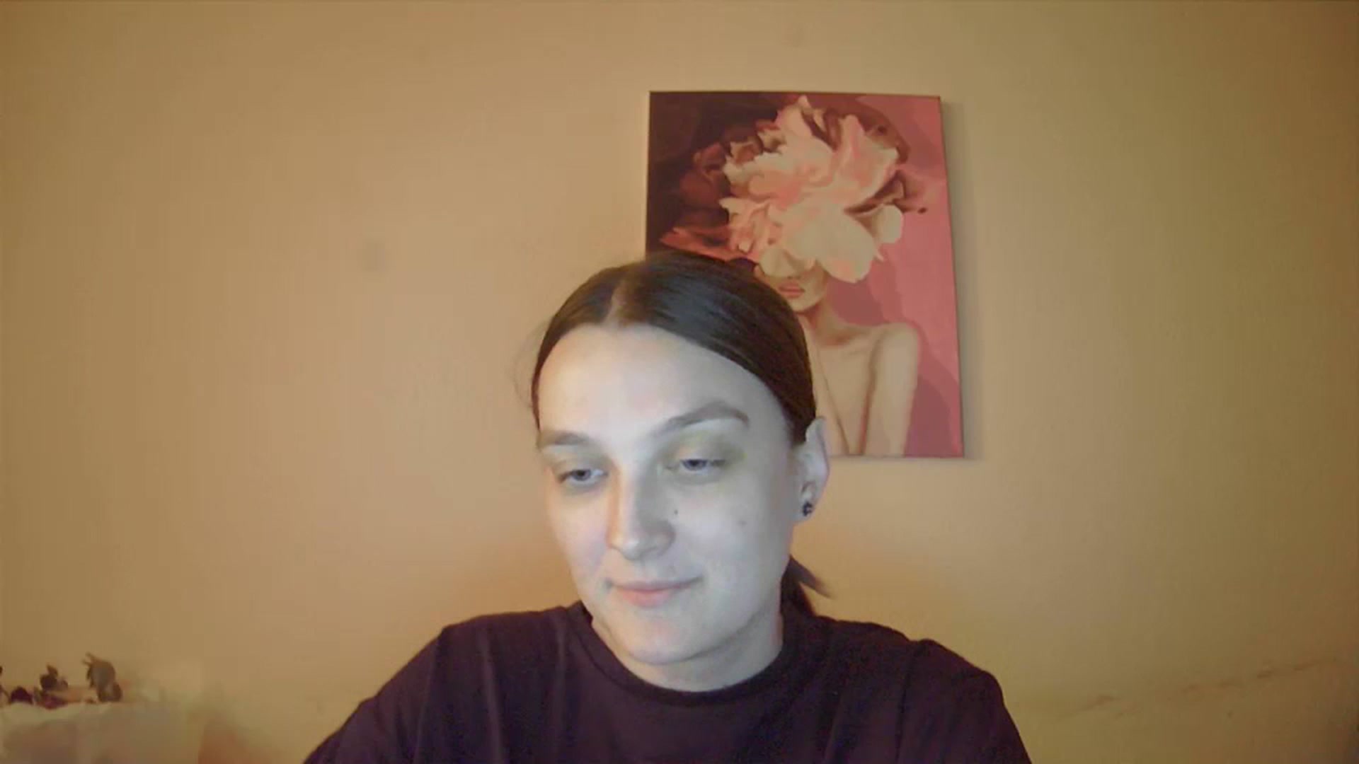 Gallery image thumbnail from Vl_Roze's myfreecams stream on, 09/05/2023, 18:24 image 19 of 20